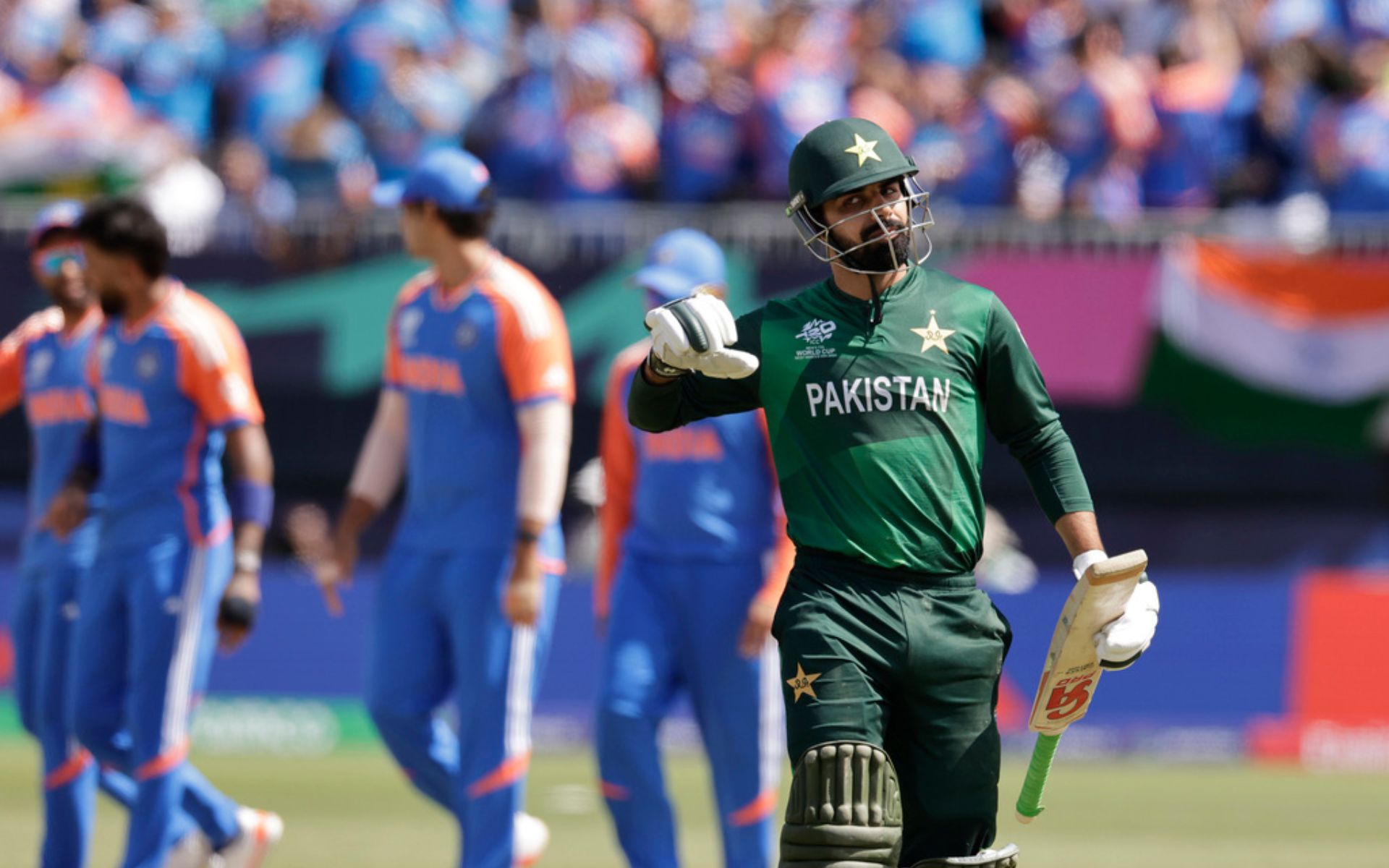 'Pakistan Lacks Common Sense...': Ex-Captain Lashes Out At PAK Team For Backing Shadab Khan