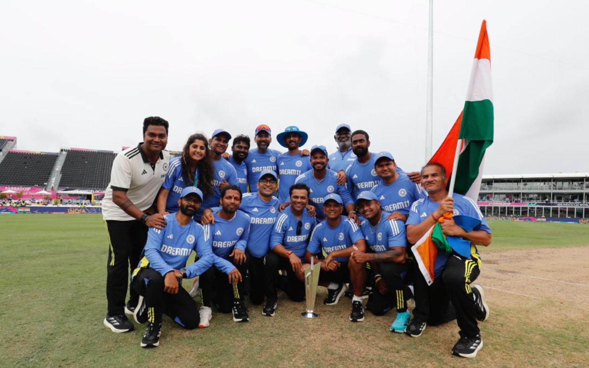 भारत की T20 विश्व कप 2024 जीत के बाद सपोर्ट स्टाफ़ को कुछ इस अंदाज़ में शुक्रिया कहा पंत ने