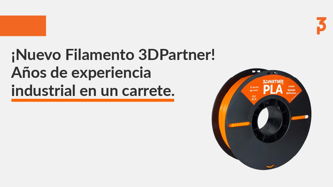 Carrete naranja de filamento PLA 3DPartner junto al título del lanzamiento de la nueva línea
