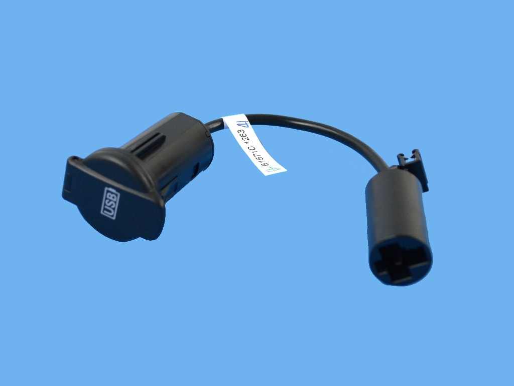 MOPAR USB Port 68212468AA