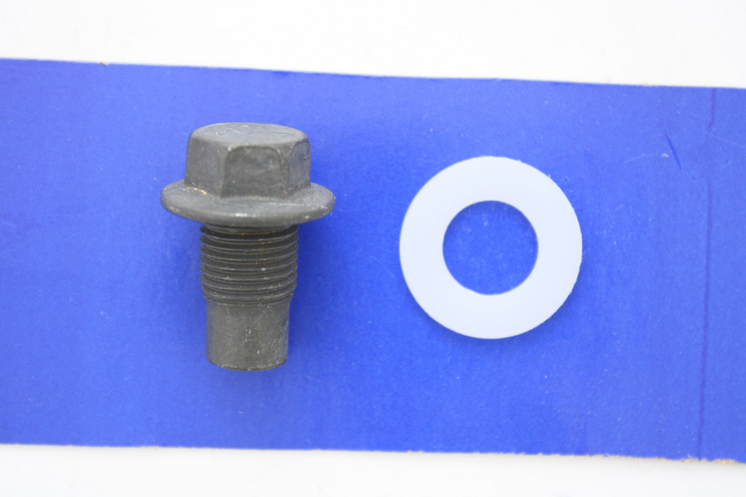 PIONEER Oil Drain Plug 859001