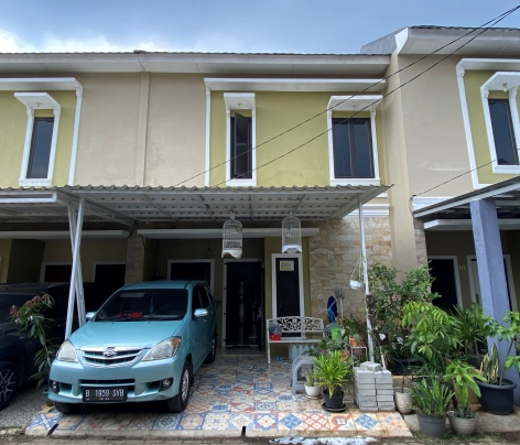 Pondok Cabe Town House