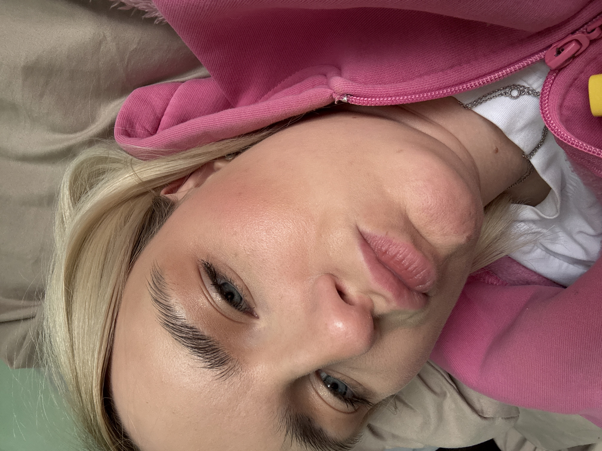 Blonde individual documents afternoon with selfies and salad photos