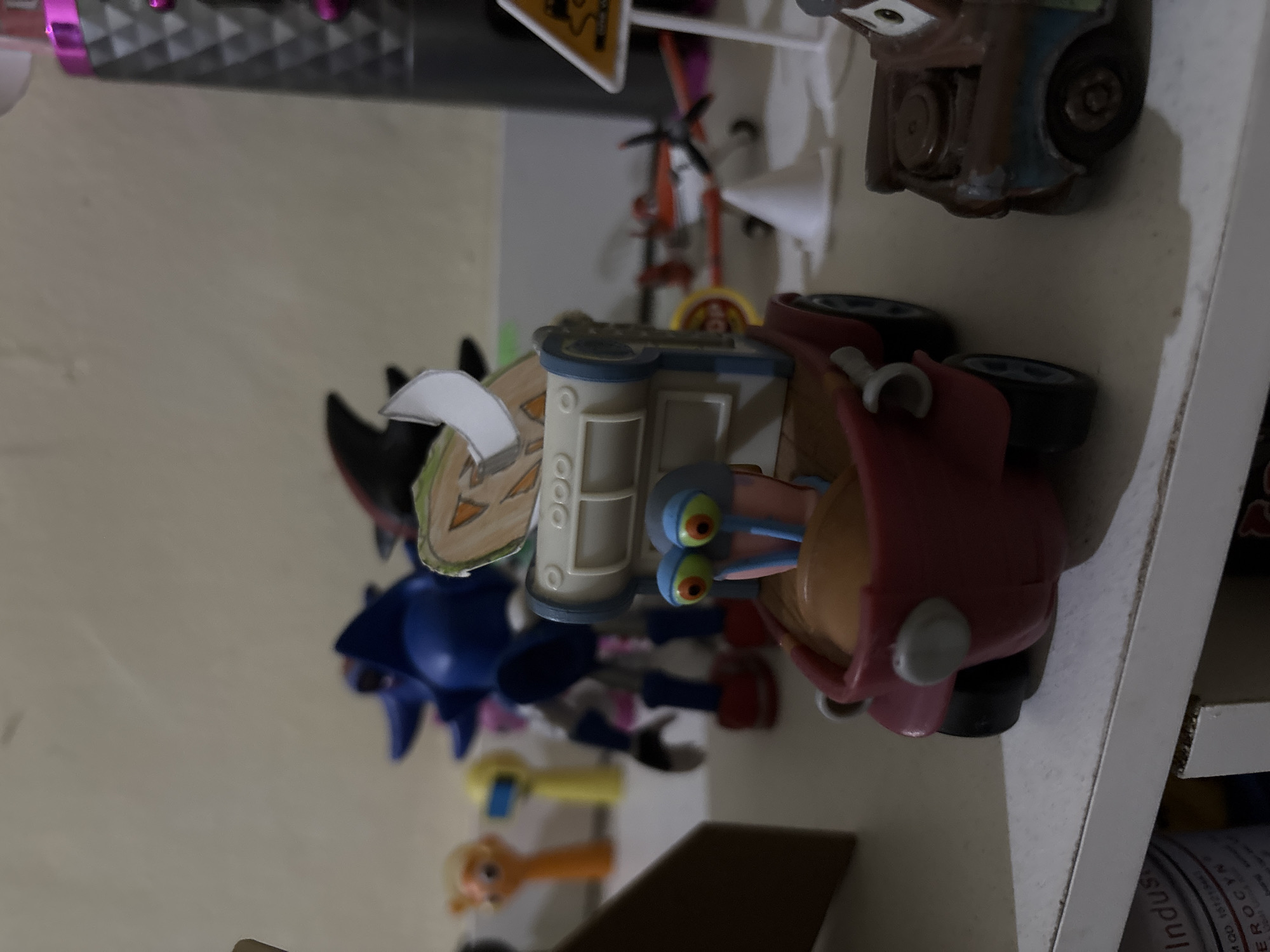 Household items and indoor activities documented in Binong