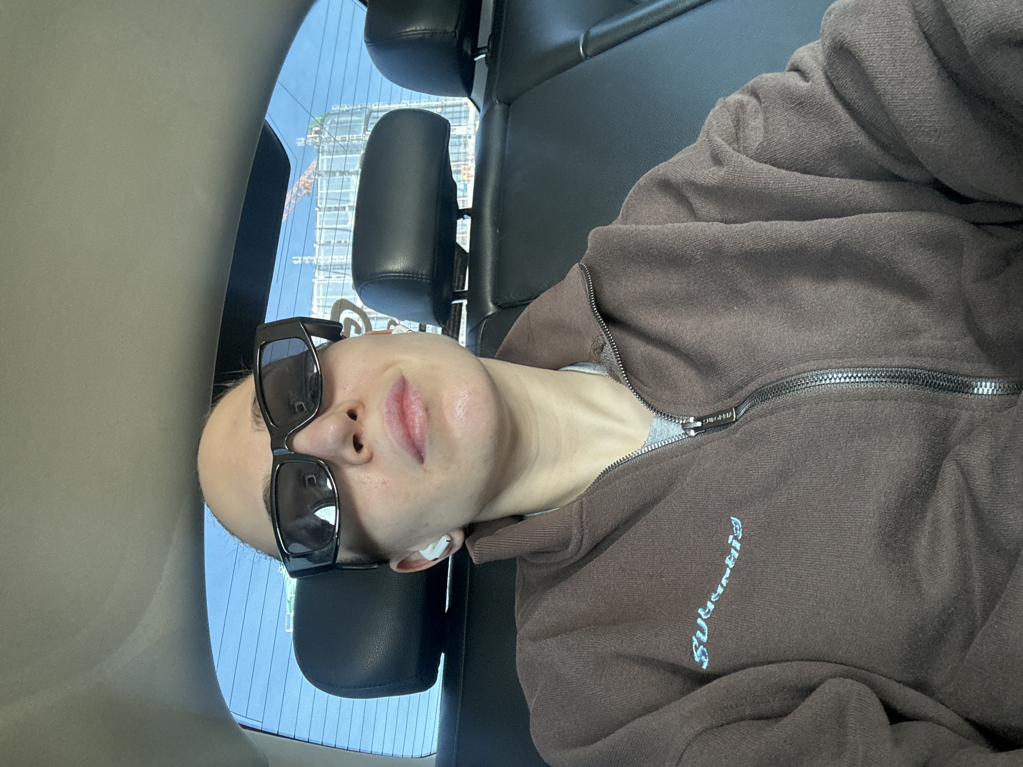 Two passengers captured during car ride in Moscow