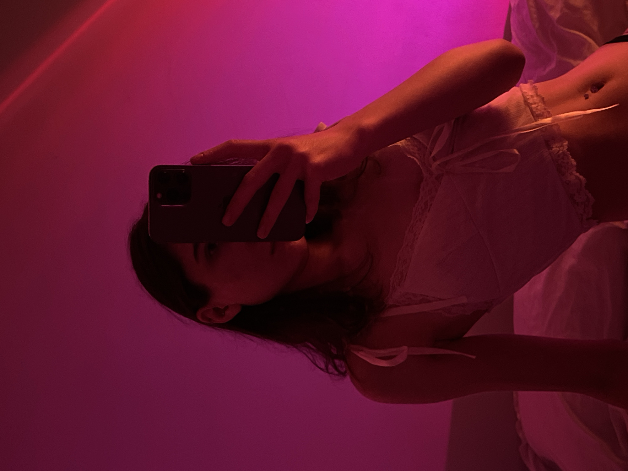 Evening at home in Ternopil: mood lighting, a curious cat, and selfies
