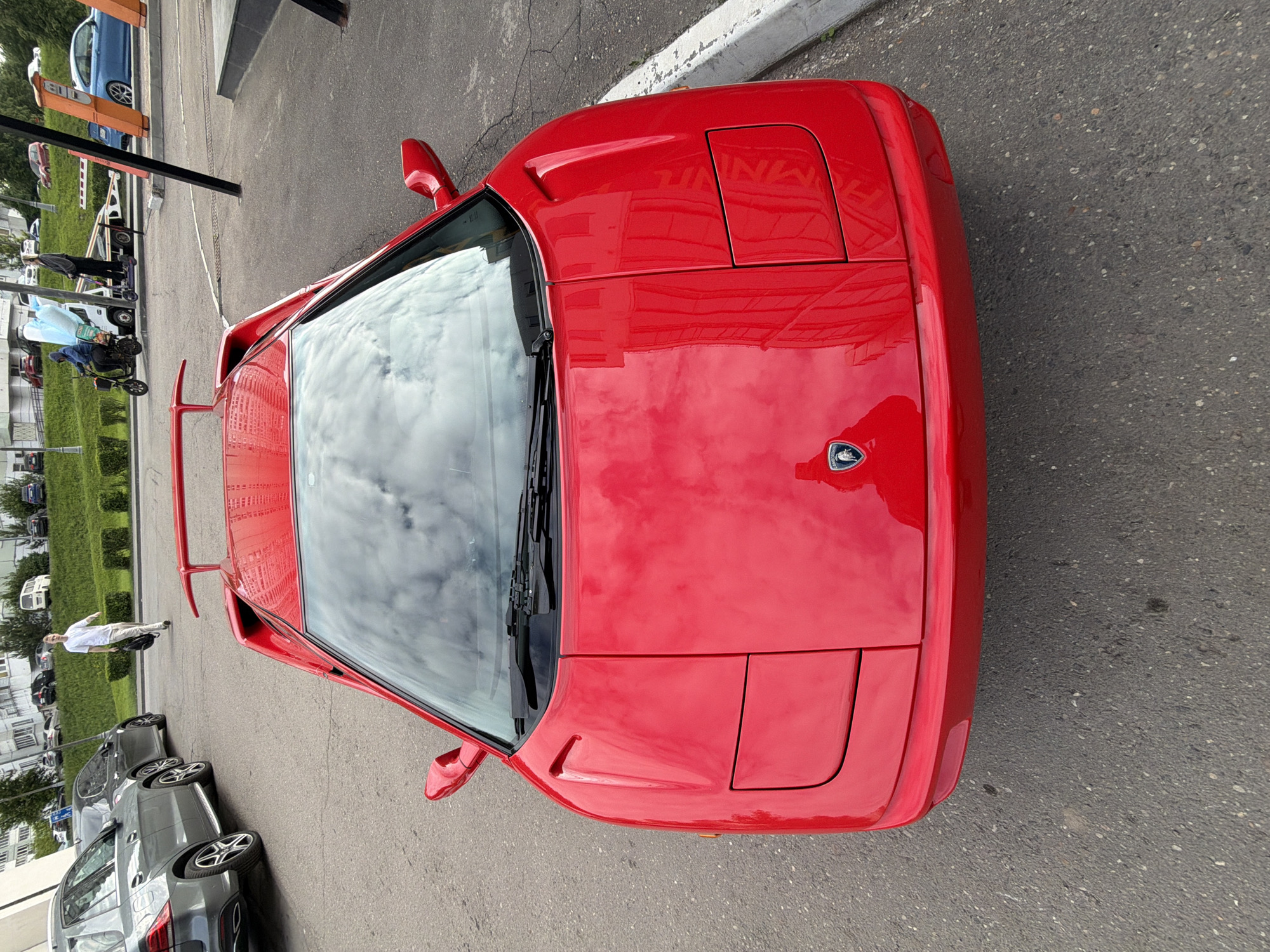 Red Lamborghini spotted on Moscow street