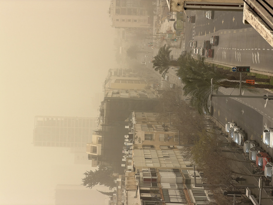 Dust storm blankets Tel Aviv with heavy haze