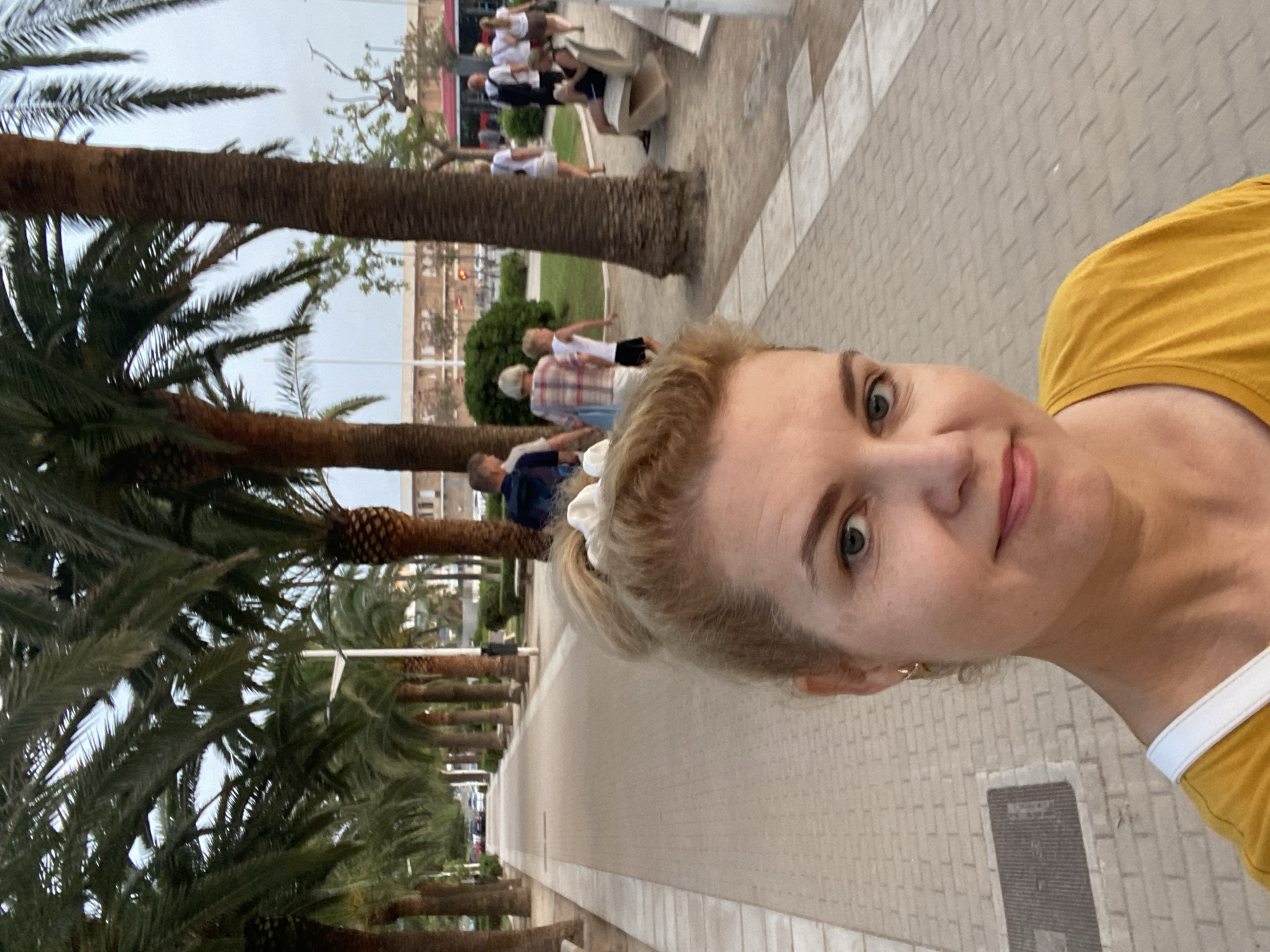 Sunset hour on Valencia's Malvarrosa Beach promenade