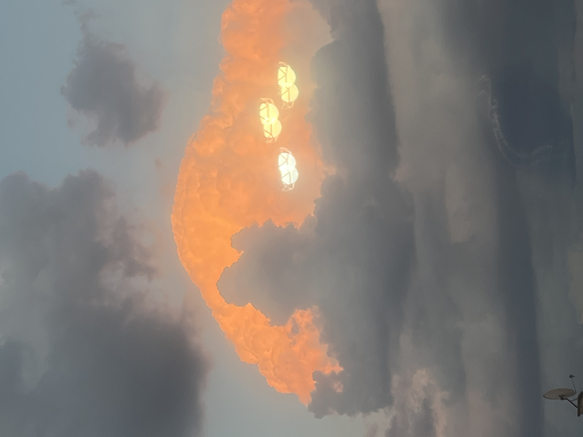Glowing objects spotted inside sunset clouds over Bulgaria