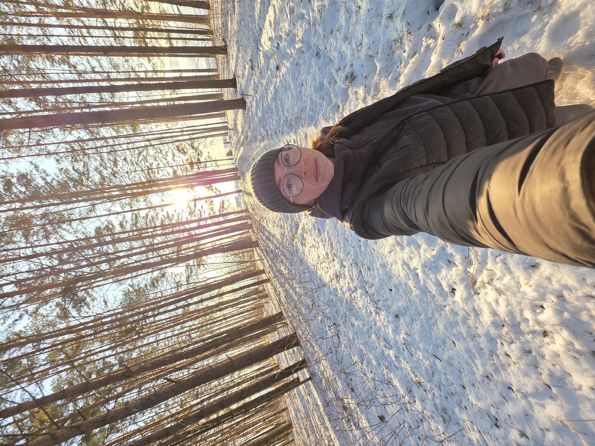 Woman documents winter day activities across Chaikovsky, Russia