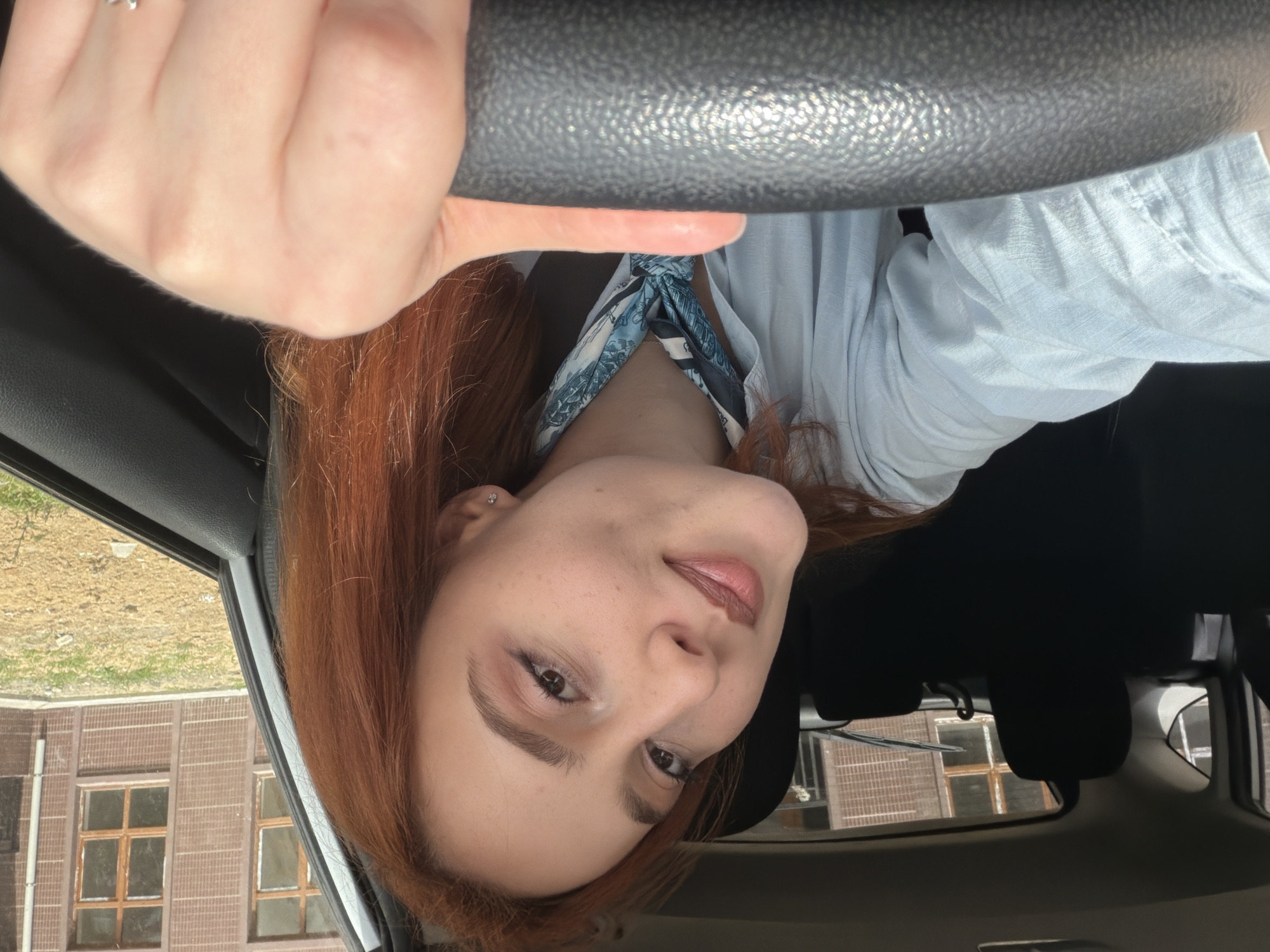 Woman in driver's seat observed in Tbilisi