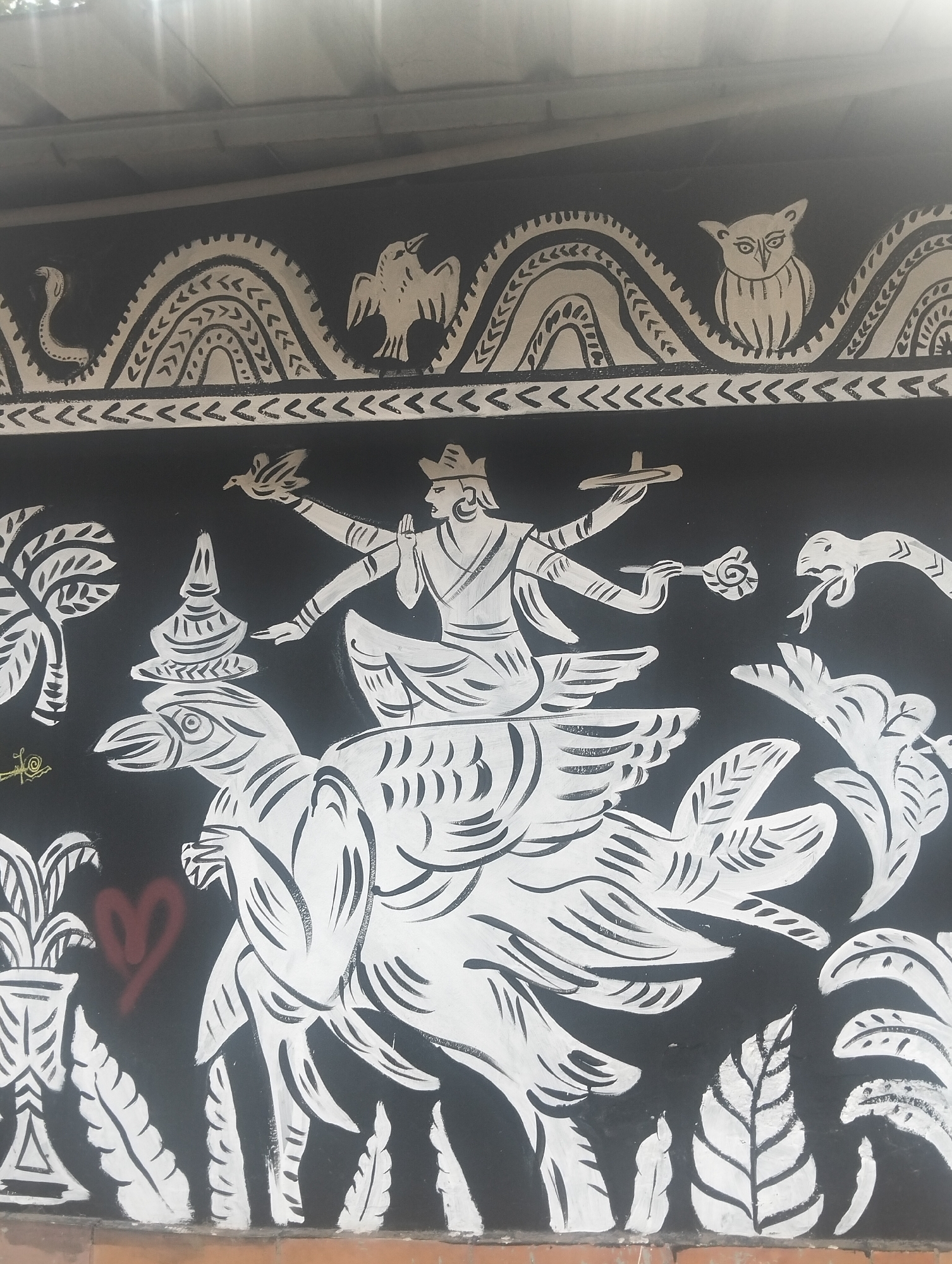 Folk art and nature documented across Dhaka neighborhoods