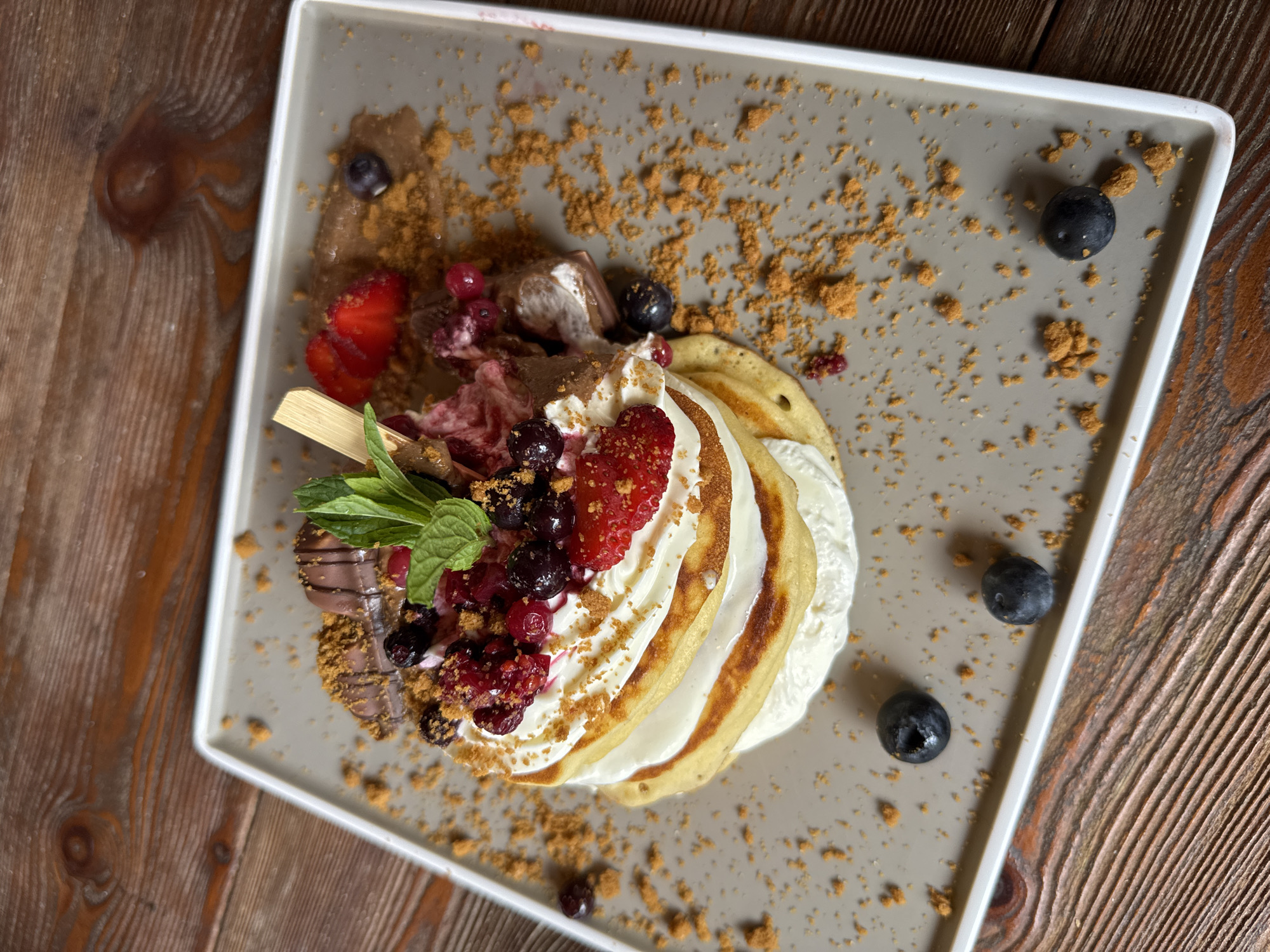 Brunch documented at waterfront restaurant in Larnaca, Cyprus