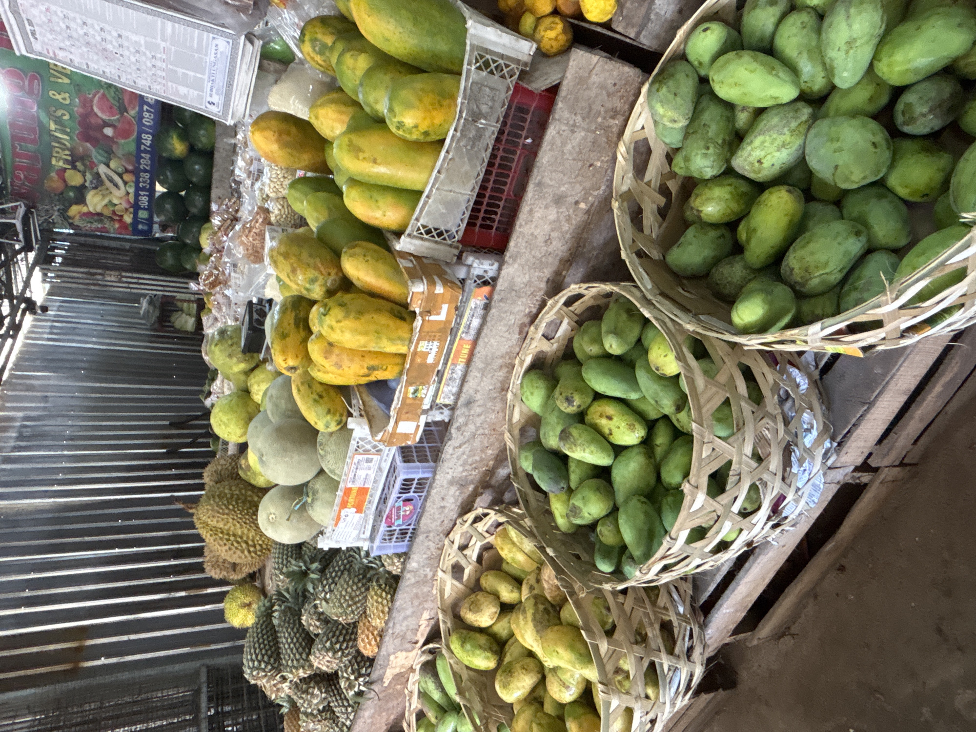 Vibrant fruit market documented in Ungasan, Indonesia