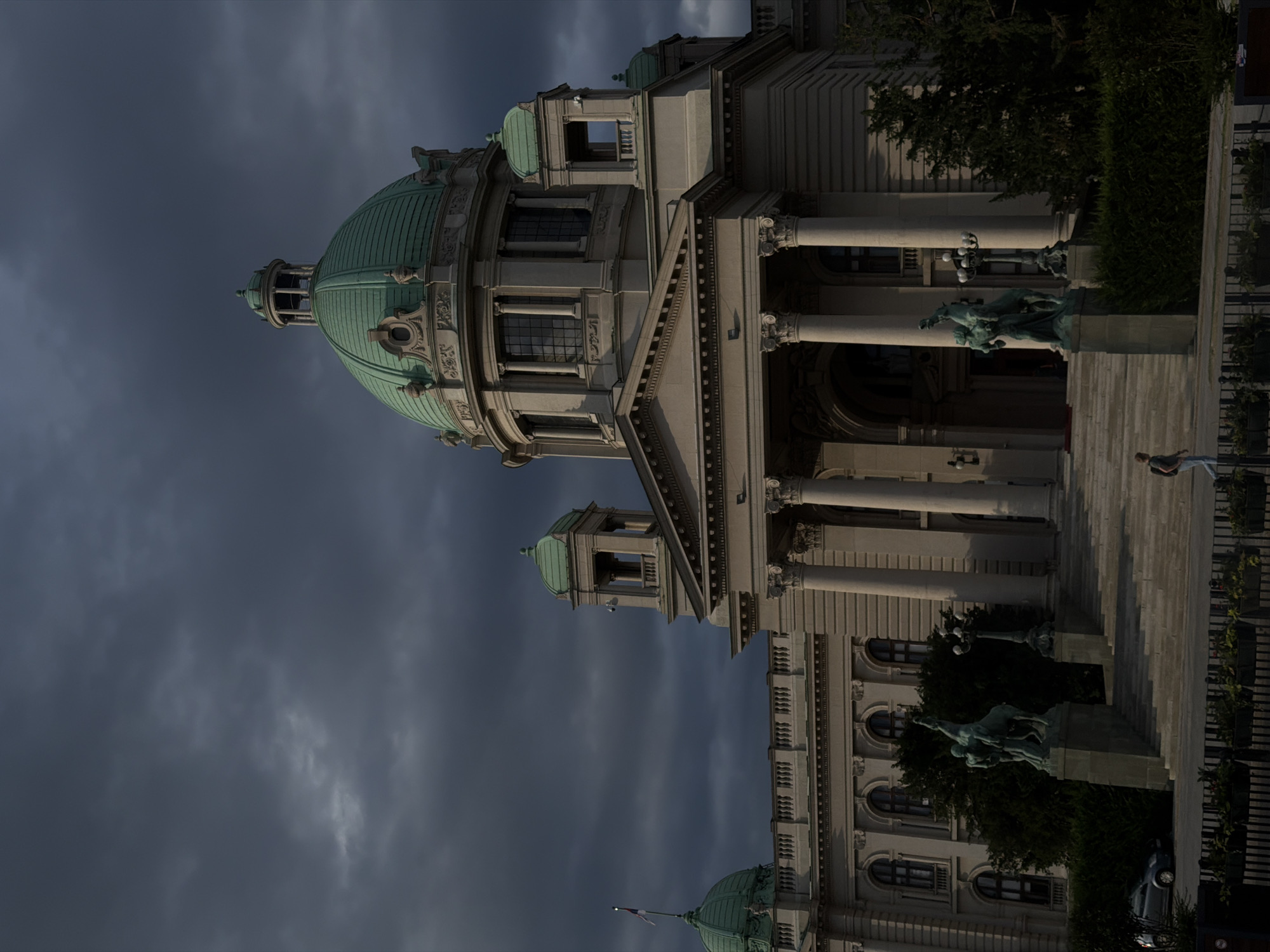Stormy afternoon around Belgrade's parliament and nearby streets