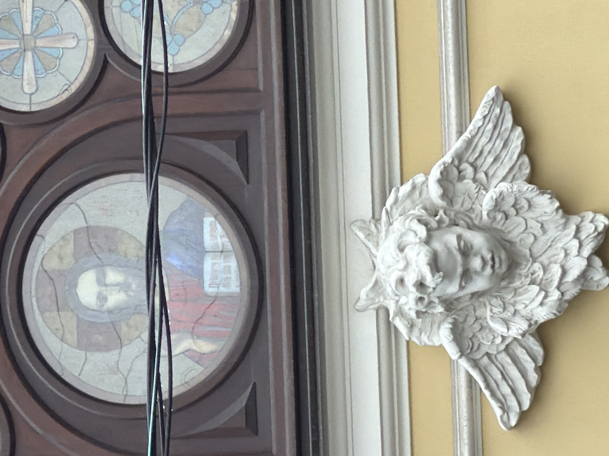Street-level tour through Saint Petersburg's historic Orthodox architecture