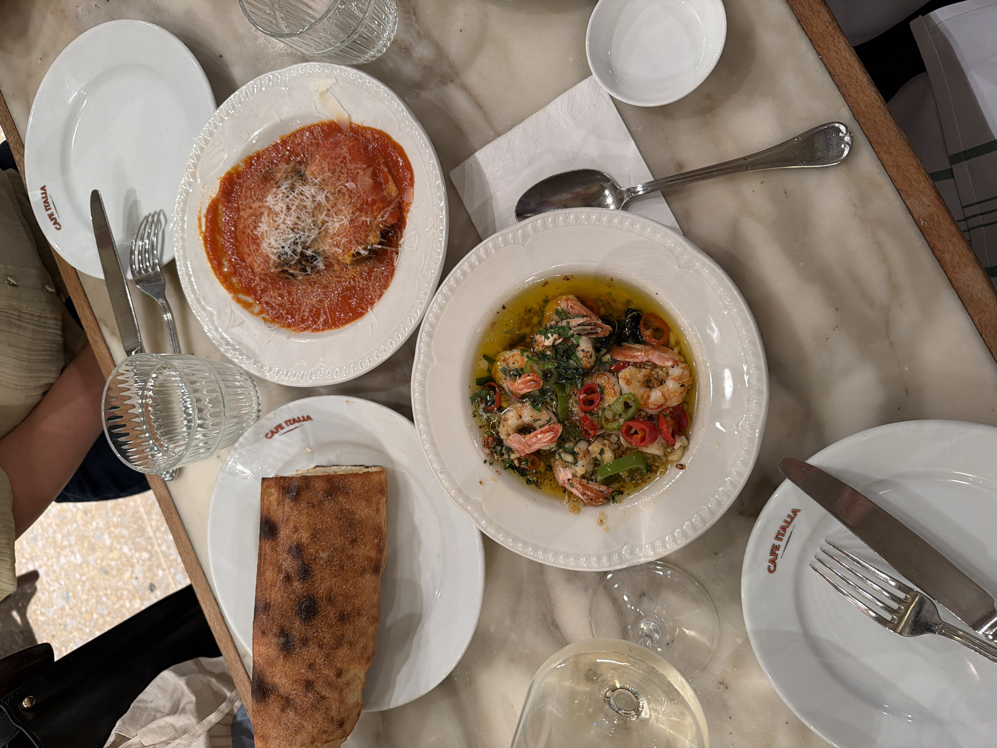 Afternoon scenes captured across Tel Aviv restaurants and streets