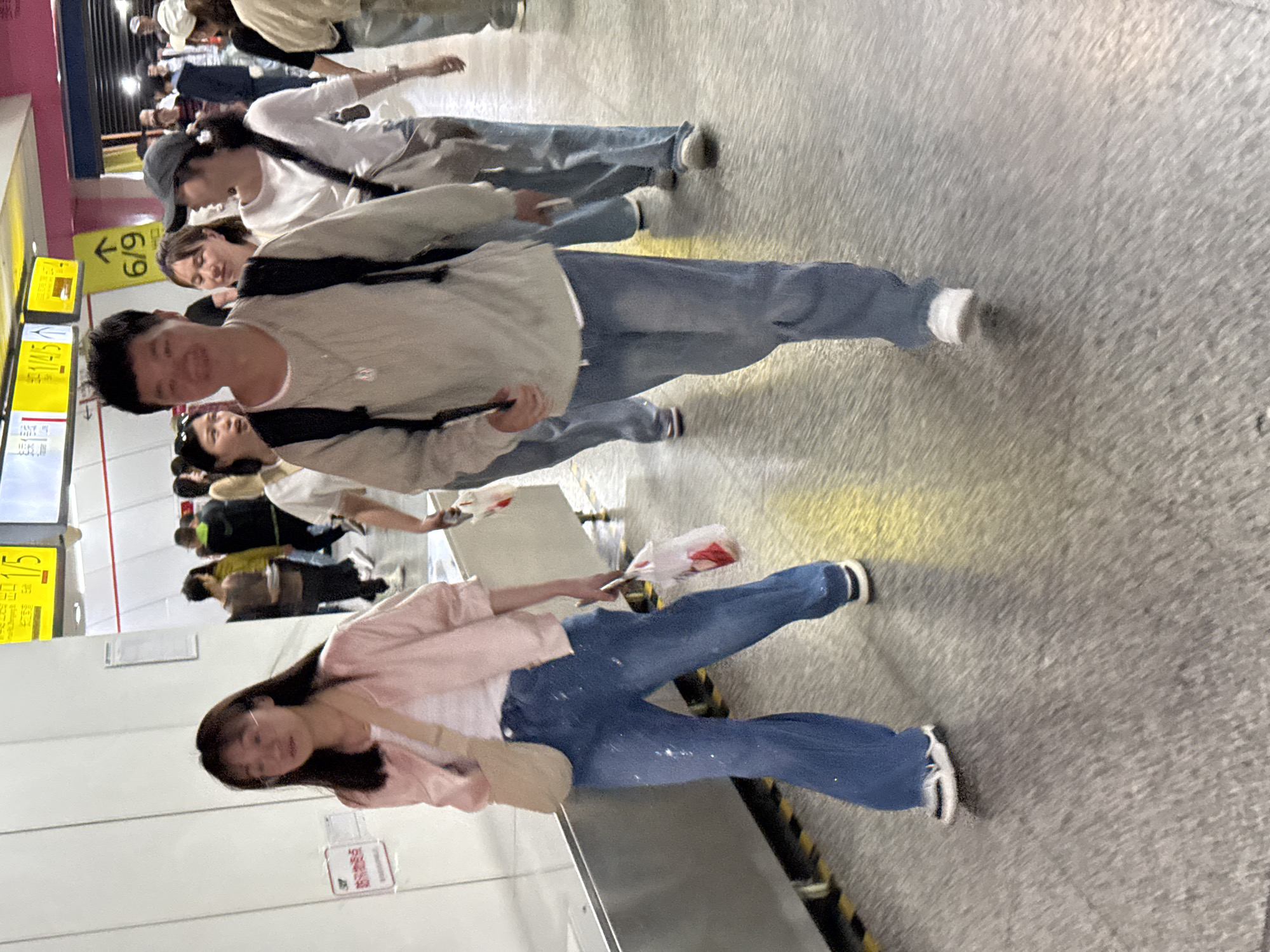 Morning commuters captured in Chongqing transit areas