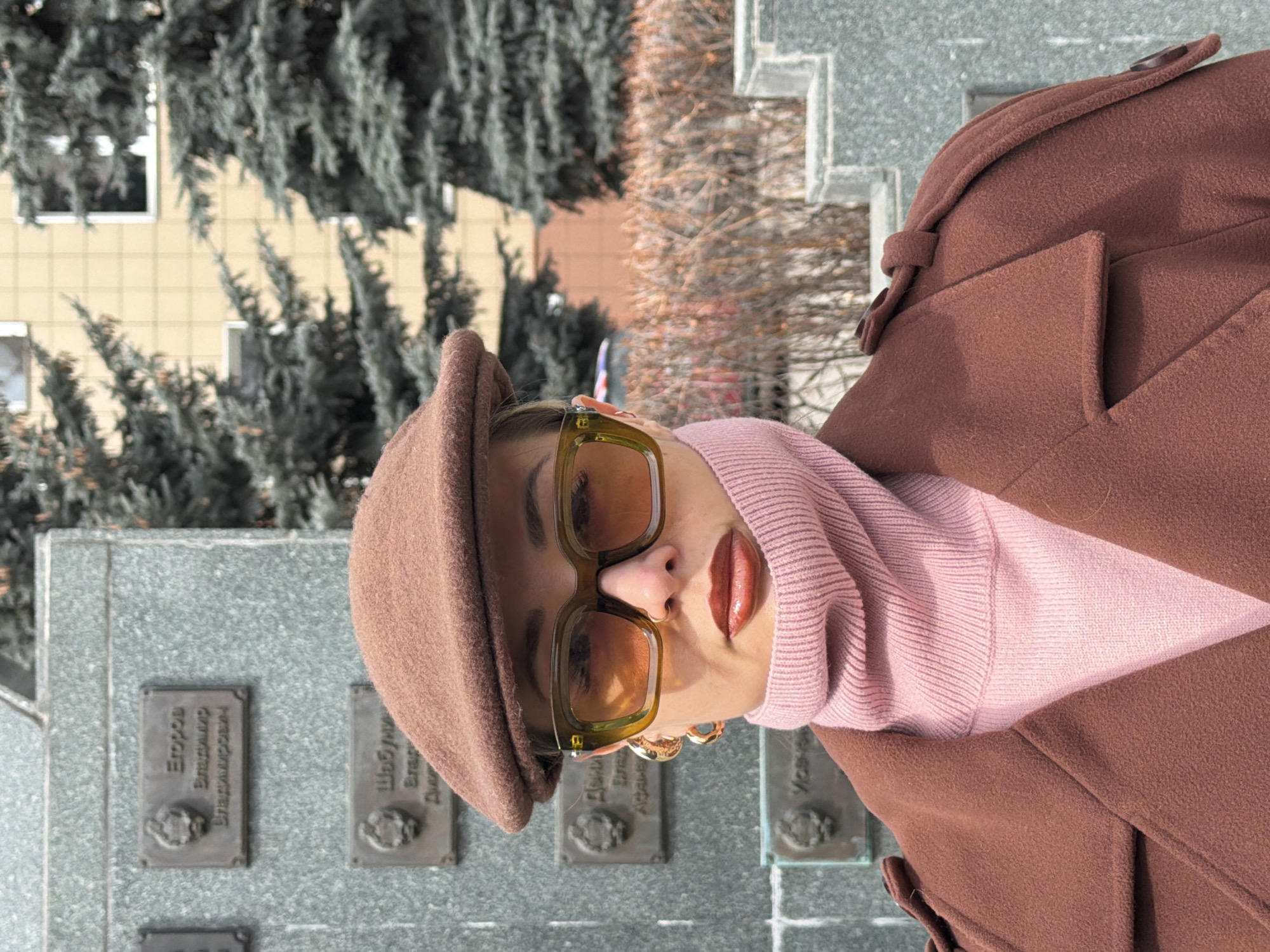 Portrait session at Krasnoyarsk memorial site