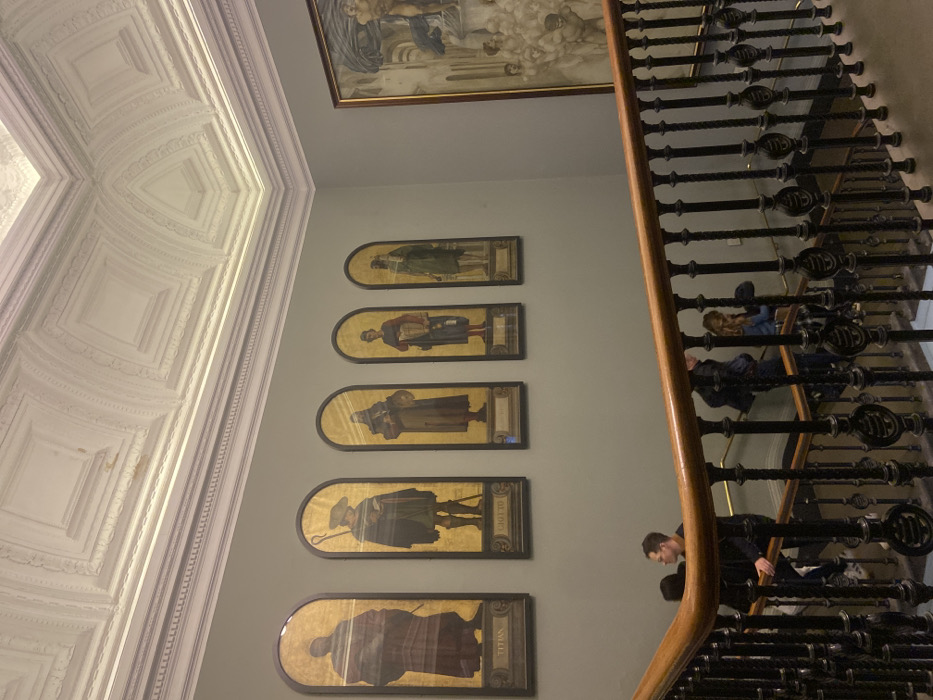 London museum visitor documents cultural institutions in afternoon tour
