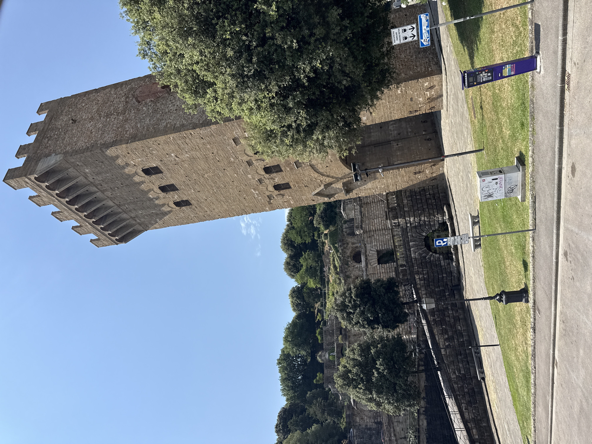 Morning overlooks and street scenes across Florence