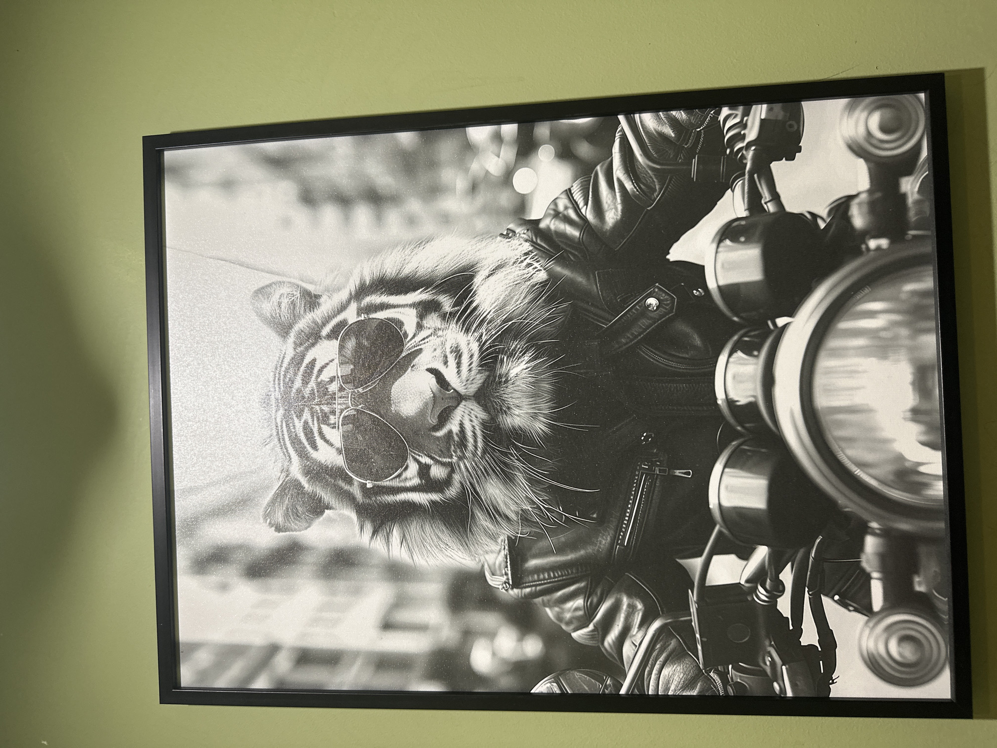Whimsical animal artwork spotted in Sofia home