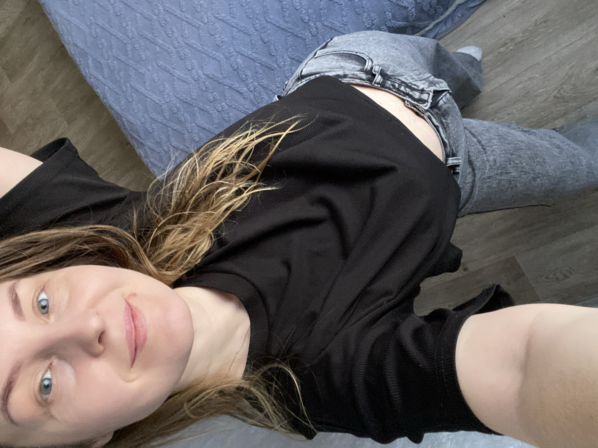 Morning selfie session captured in Russian home