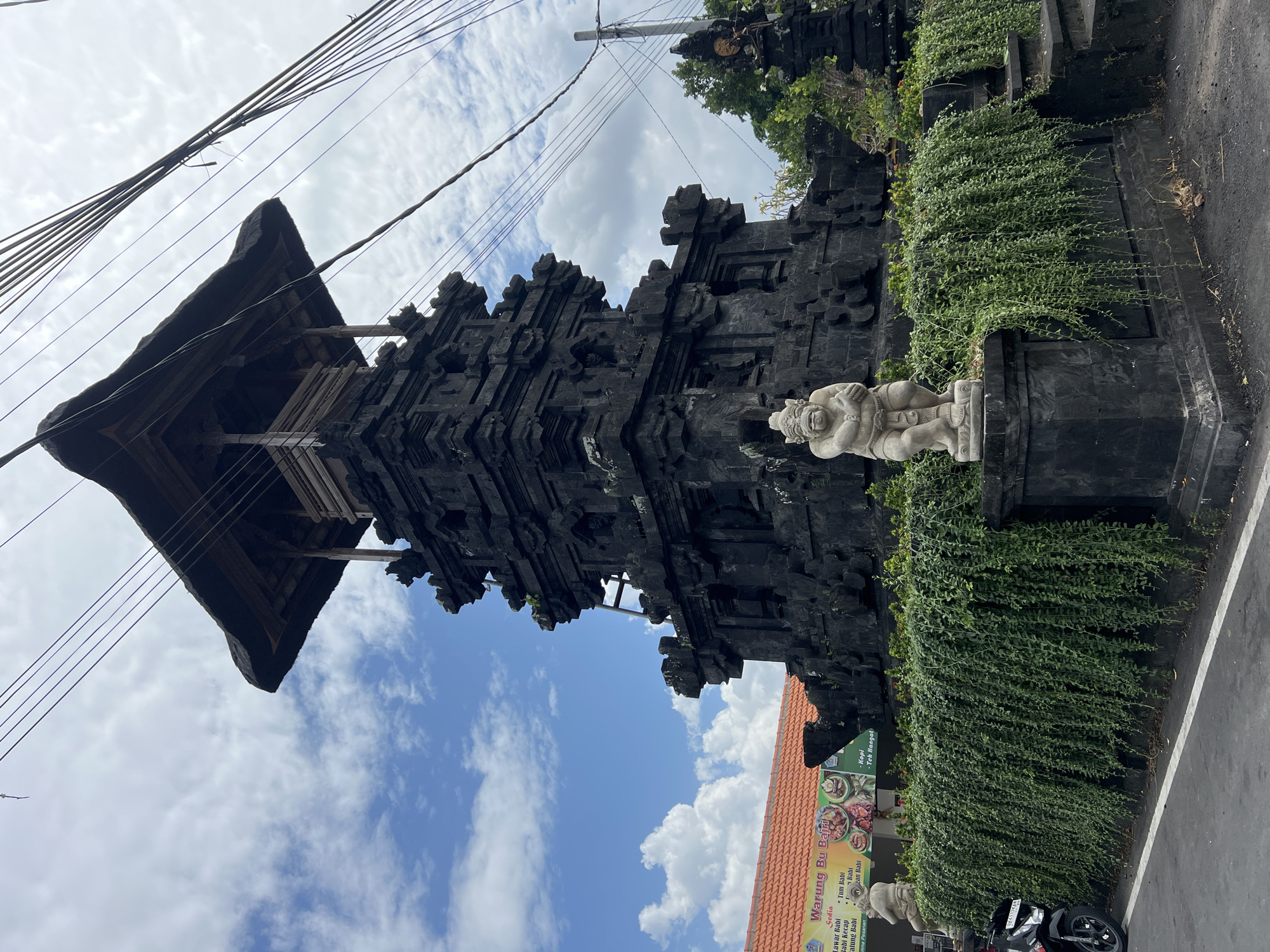 Everyday street life along a Sukawati village road, Bali