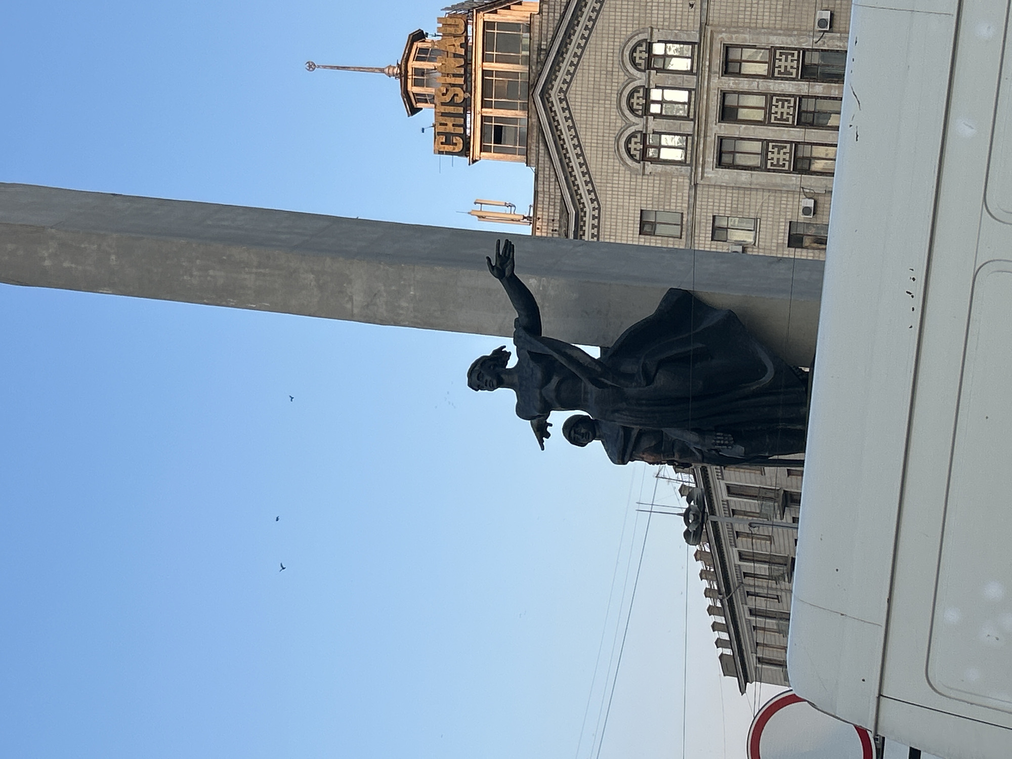 Soviet monuments, faded facades, and modern transit in Chișinău