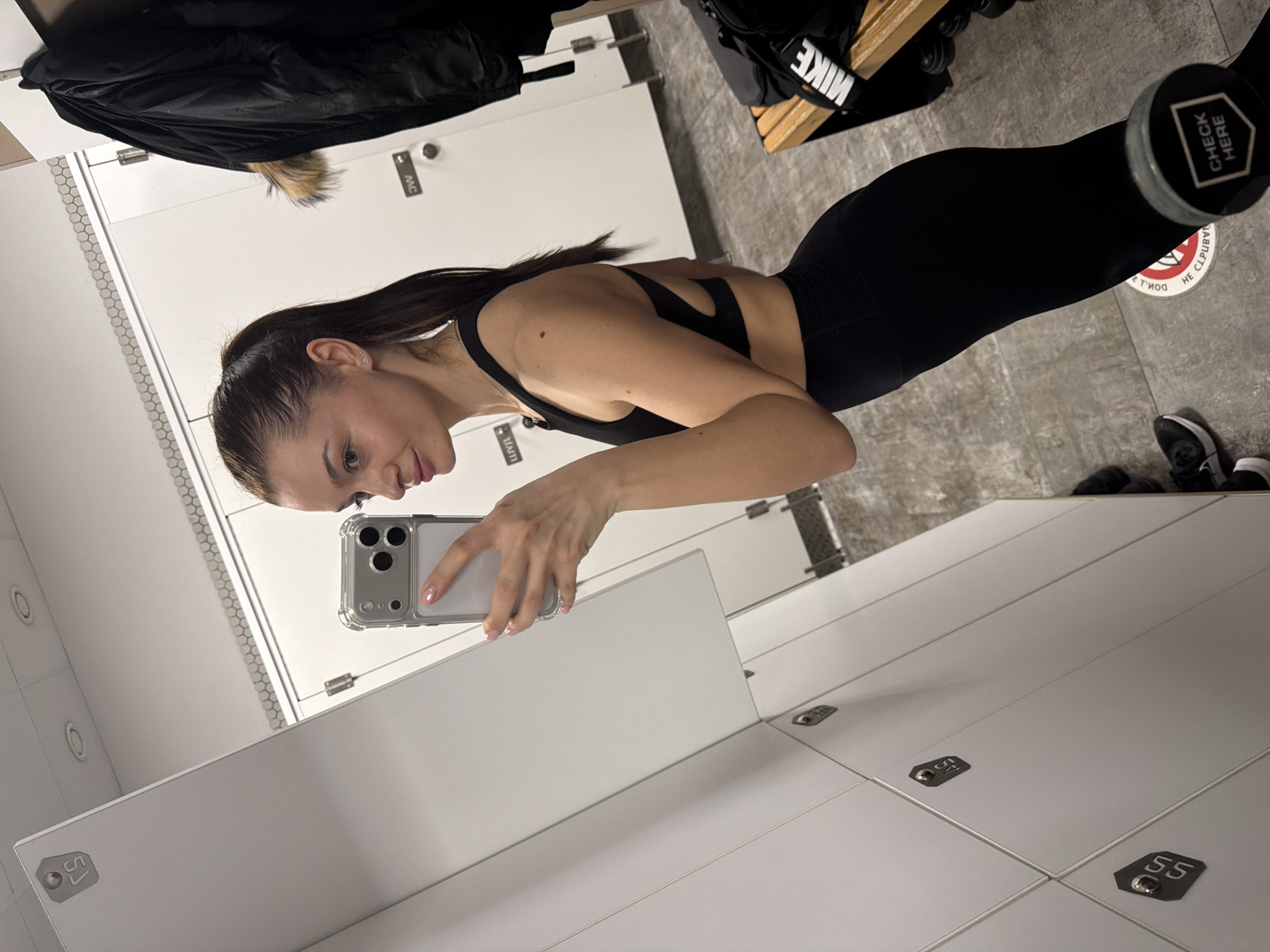 Woman takes gym locker room selfie in Varna
