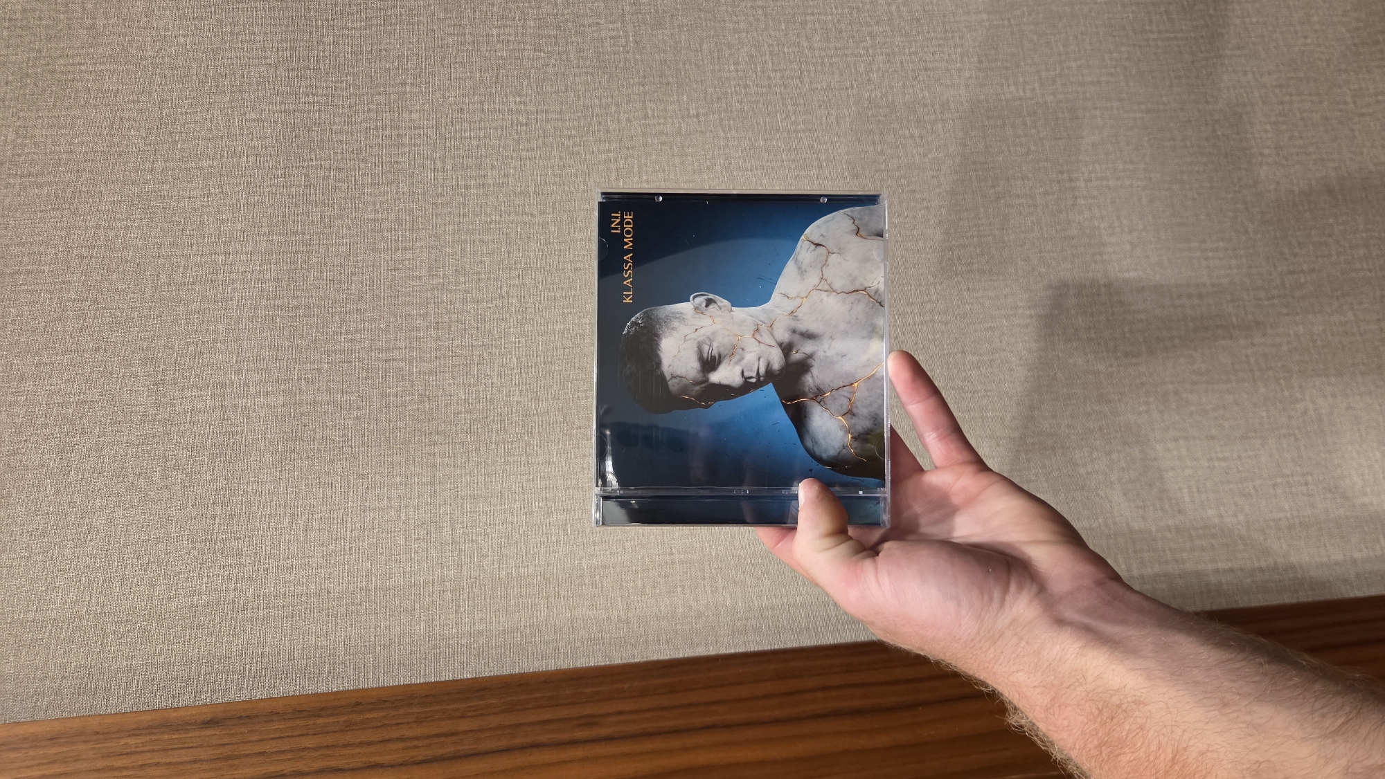Flipping through a Bulgarian CD from front to back