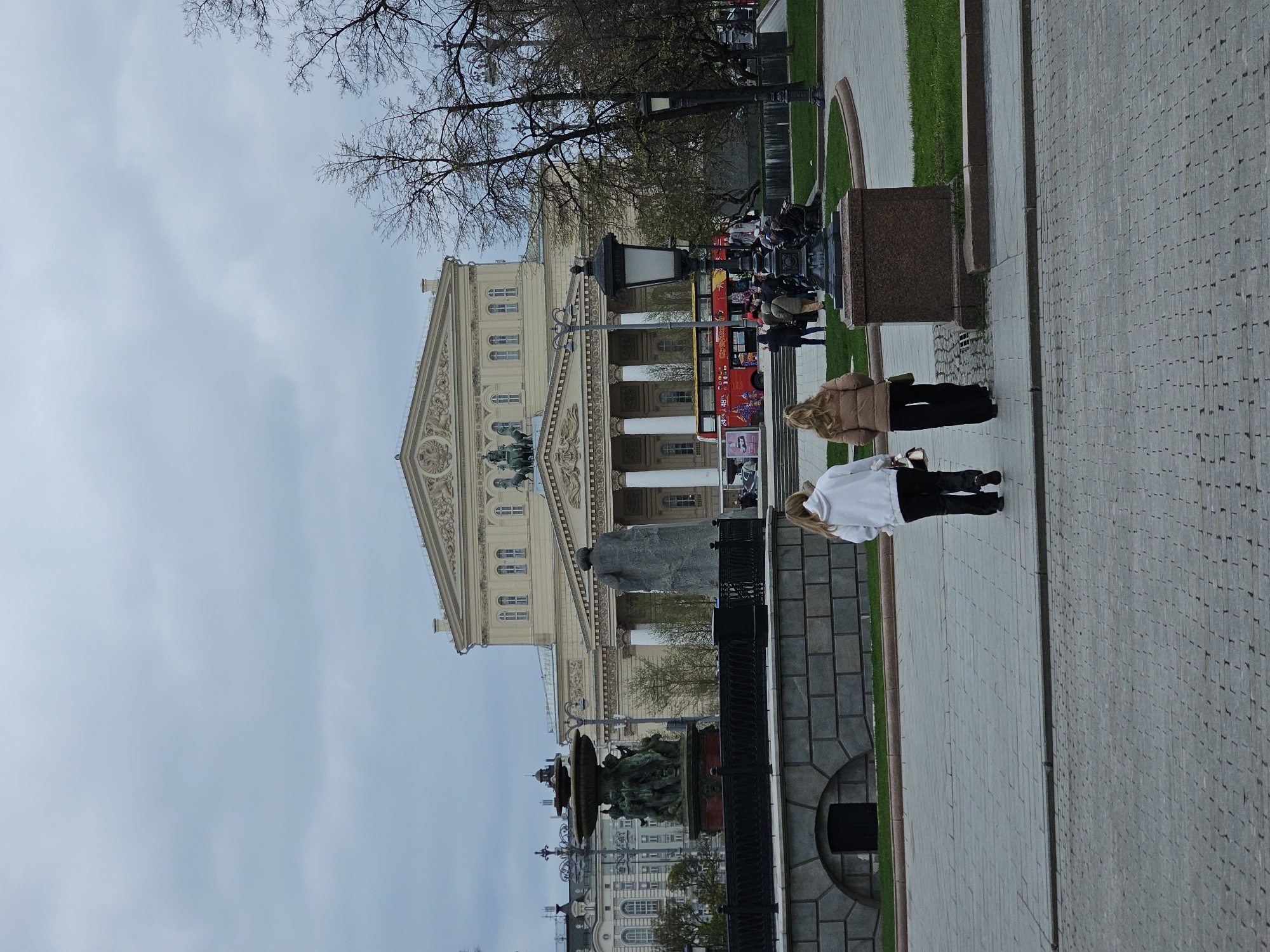 Morning activity around Moscow's Bolshoi Theatre captured by witness