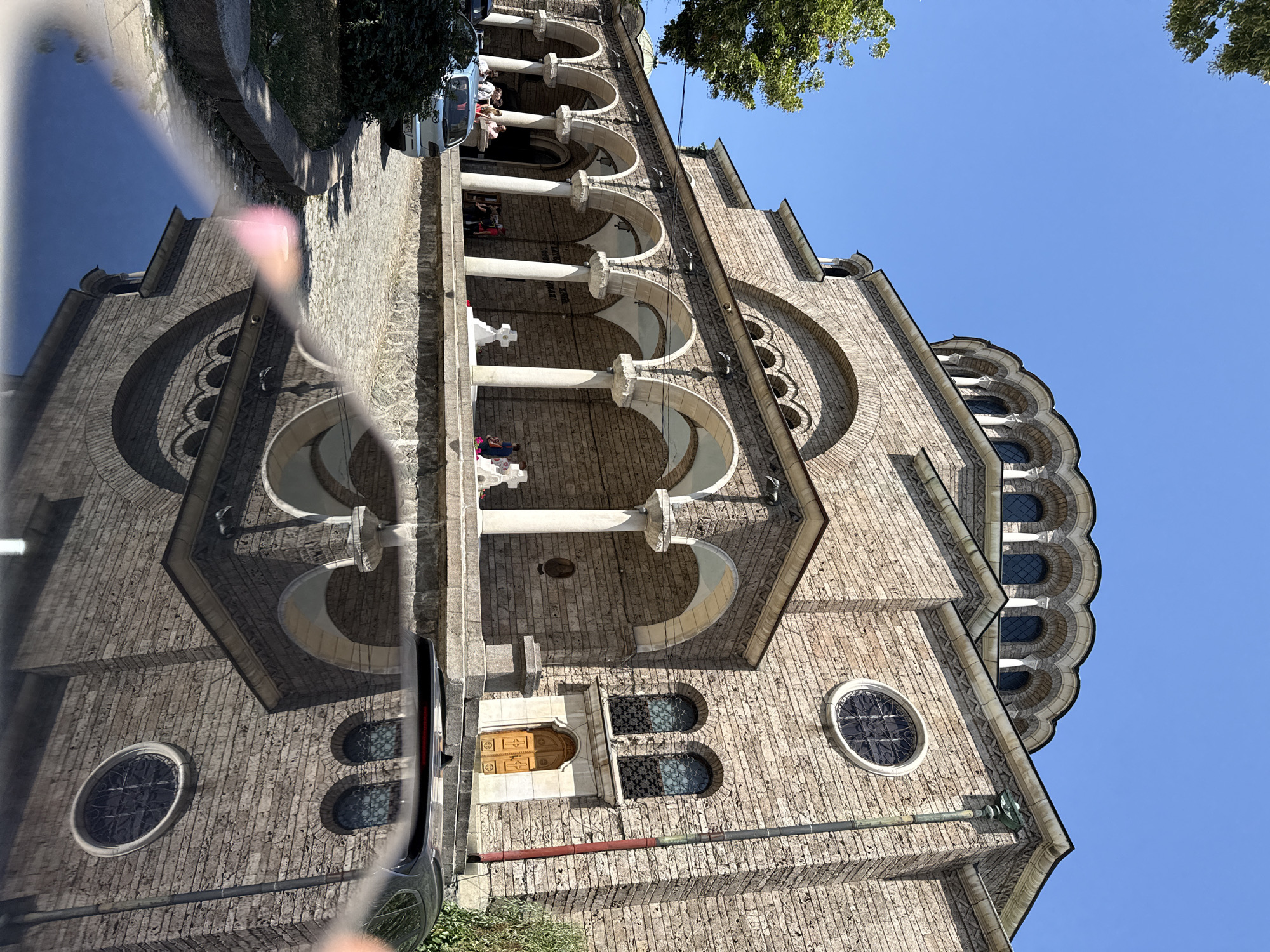 Sunday morning tour of Sofia's historic city center