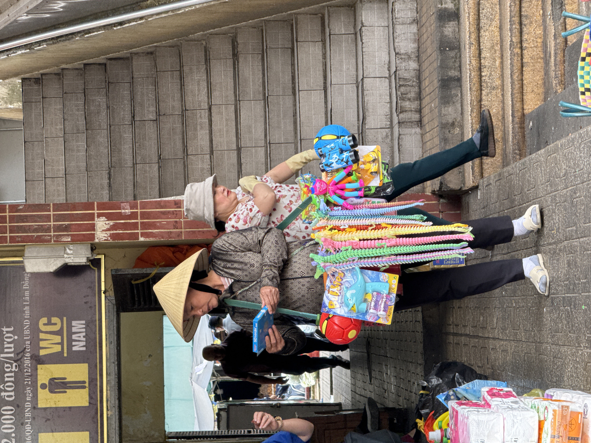 Daily market life documented in Da Lat Vietnam