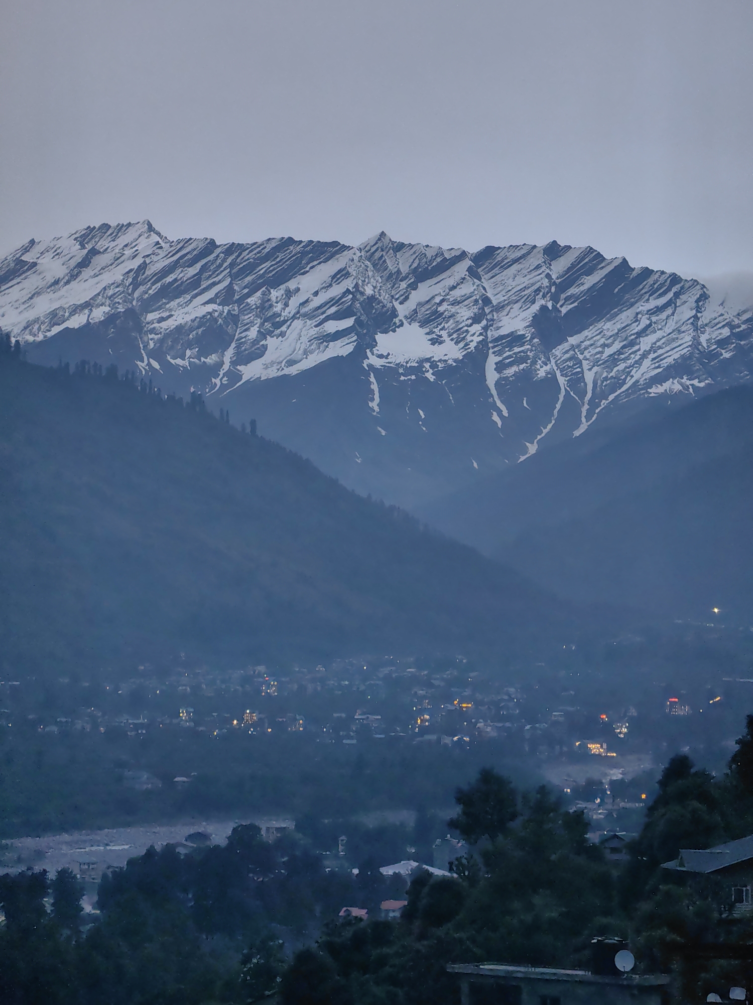 Day-to-night mountain village documentation in Himalayan Vashisht, India