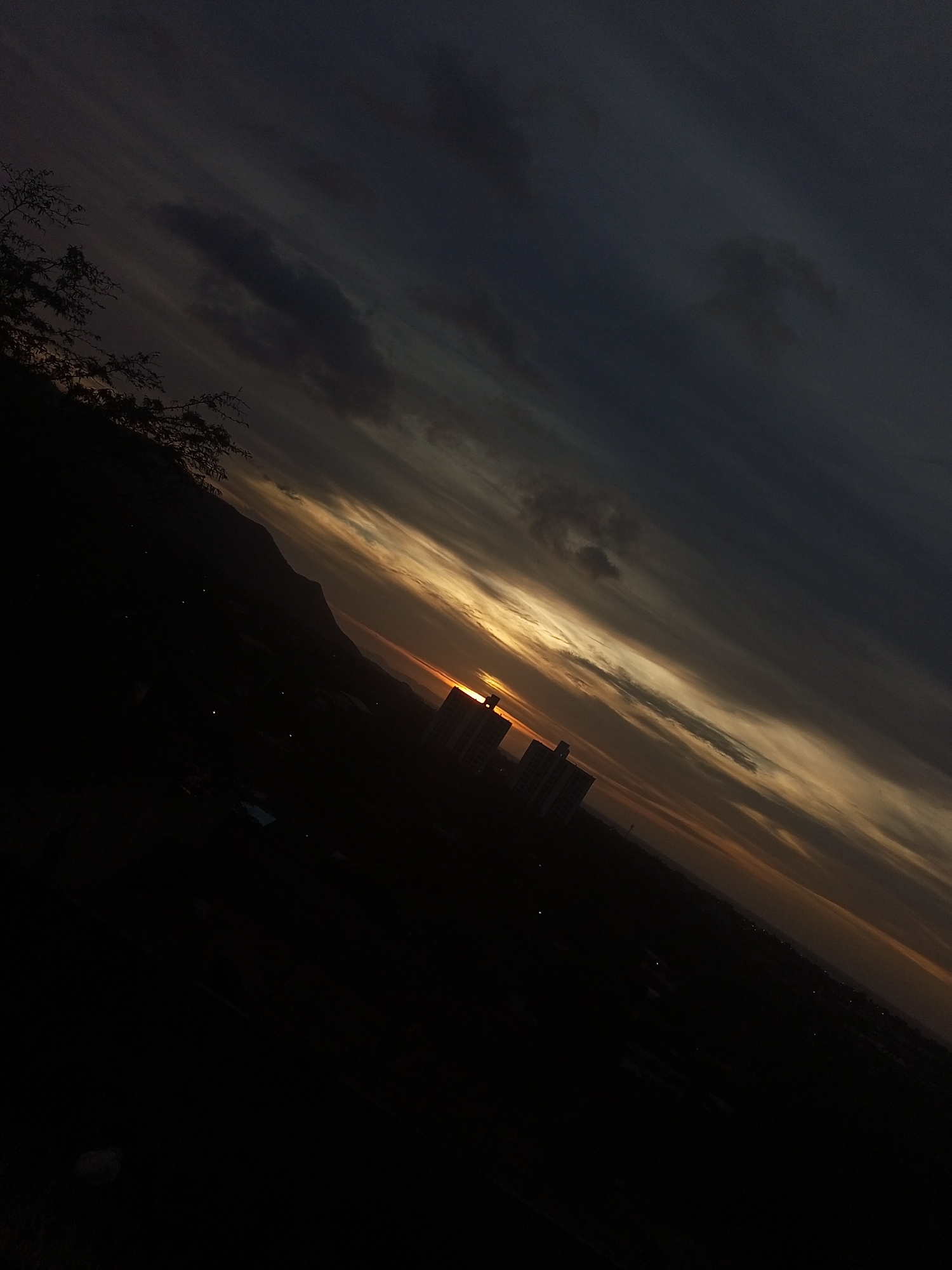 Sunset photography session captured across Juan Griego, Venezuela