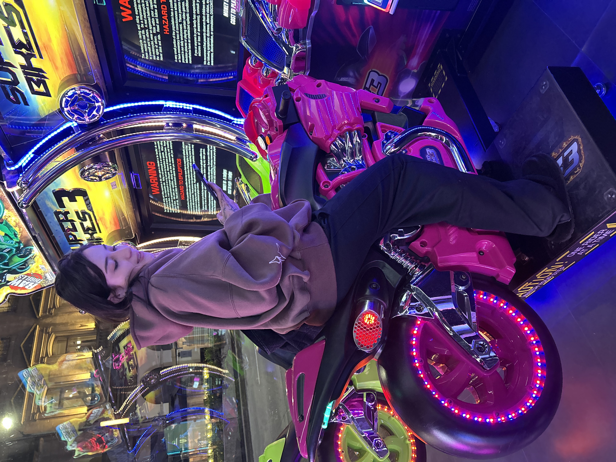 Late-night arcade visit documented in Buenos Aires entertainment center