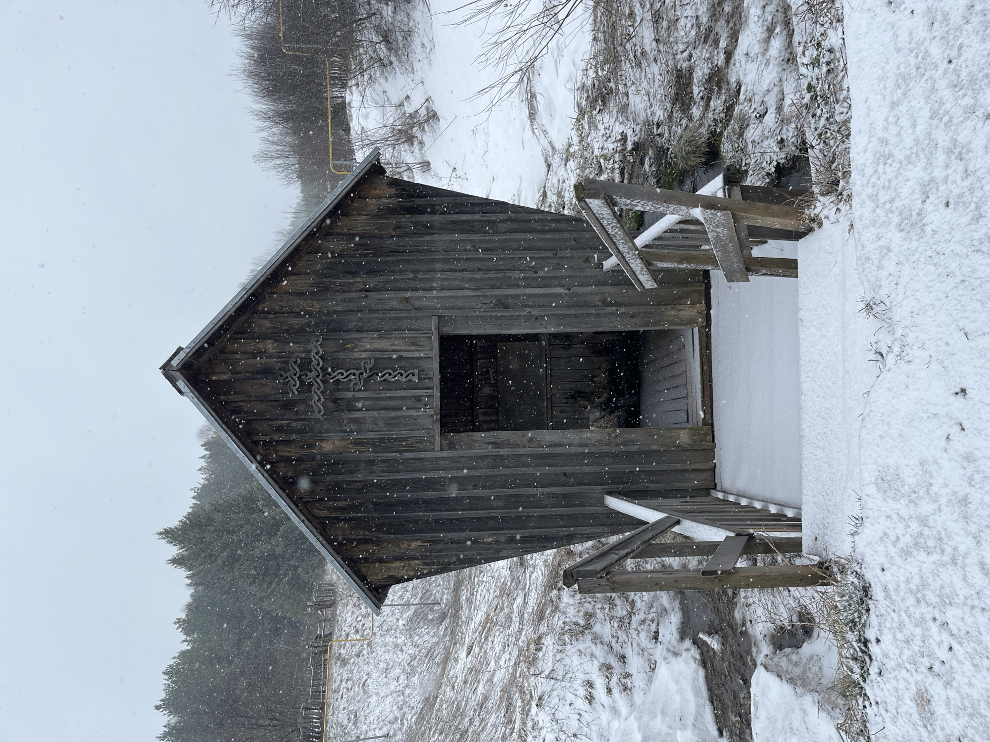 Spring snowfall documented in rural Russian village