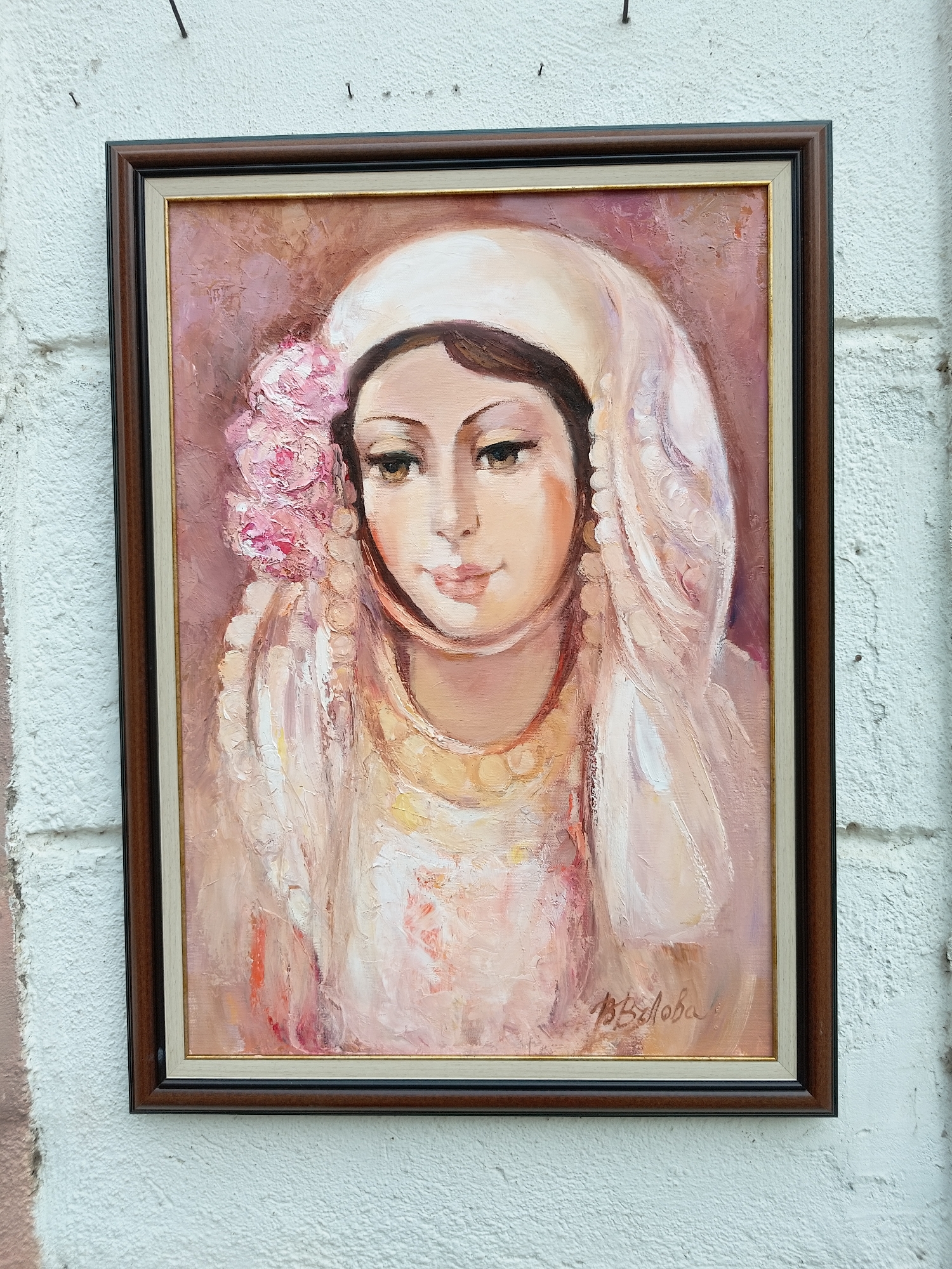 Outdoor art exhibit featuring paintings and flower clock observed in Kazanlak