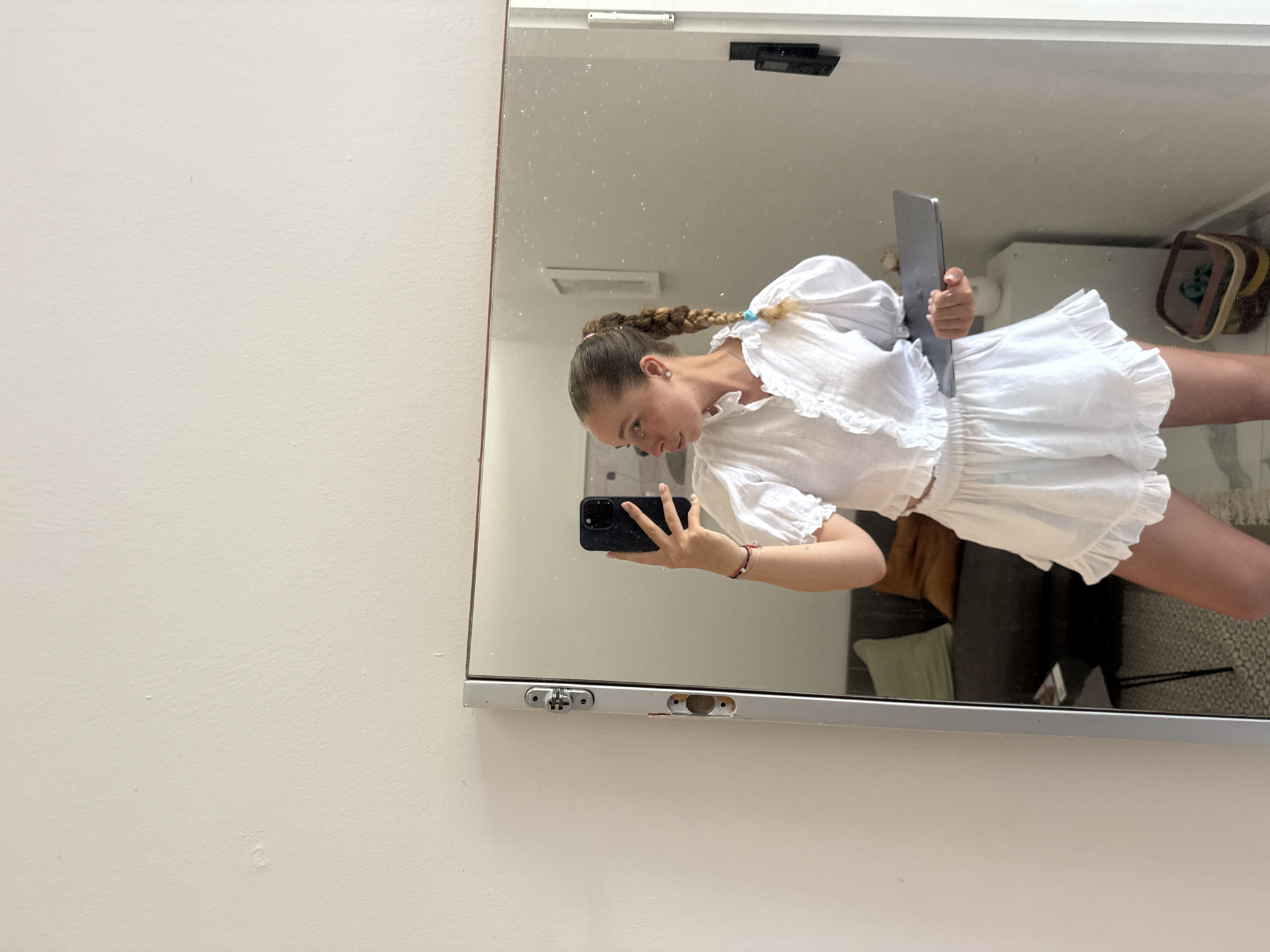 Morning in Tel Aviv: selfies and a fabric market stall