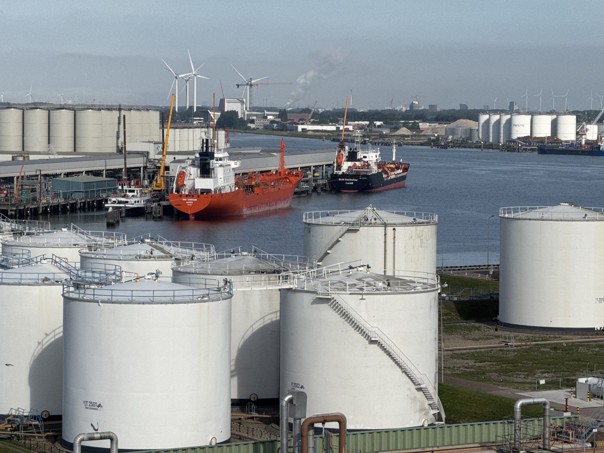 Rotterdam's Vondelingenplaat petrochemical port from the air