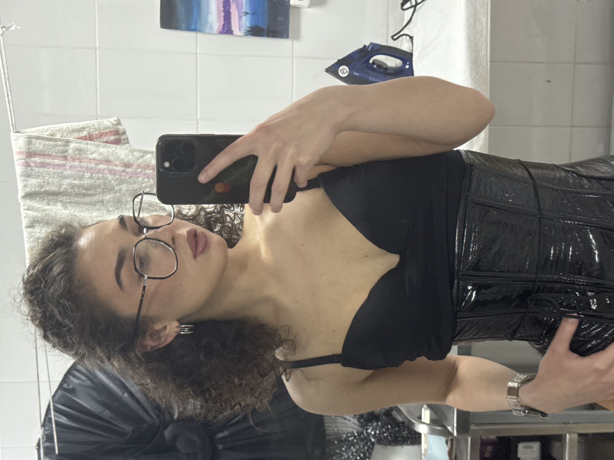 Getting ready and clubbing in Kazan nightlife scene