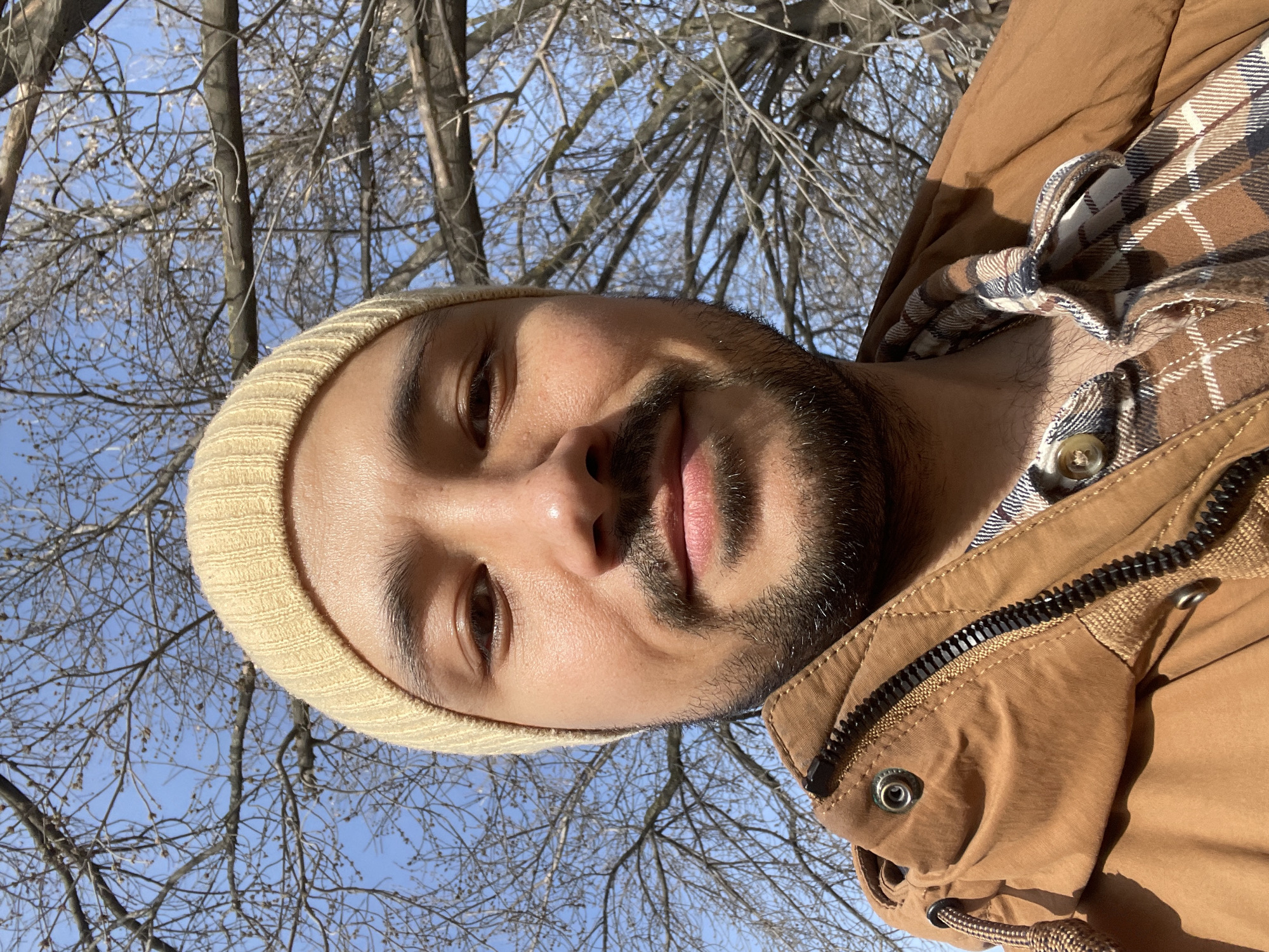 Spring morning documented in Izhevsk with wildlife sighting