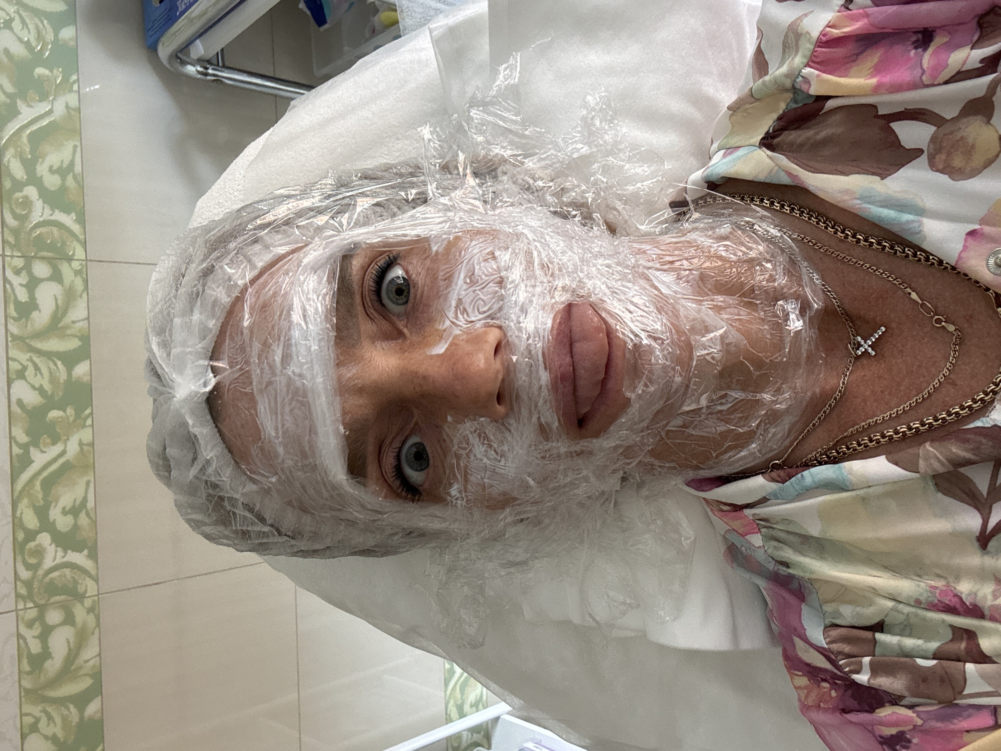 Saint Petersburg morning: skincare, architecture, and street portraits