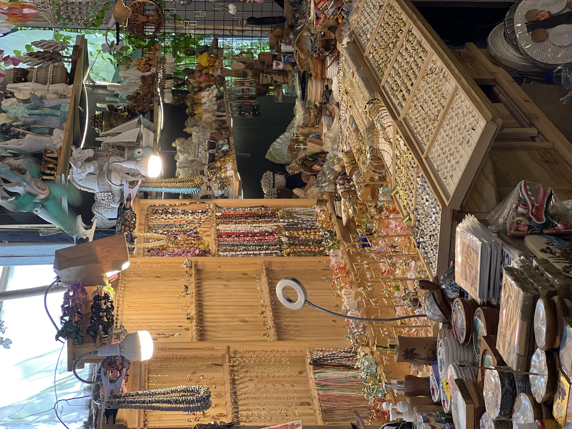 Morning scenes captured in Kuta Selatan shops and streets