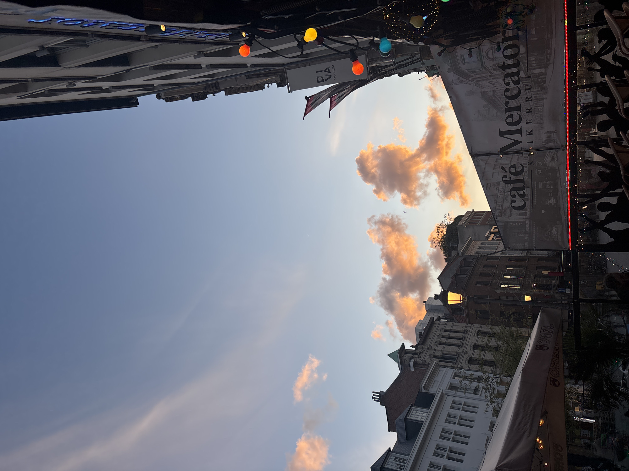 Evening street scenes documented around Antwerp cathedral