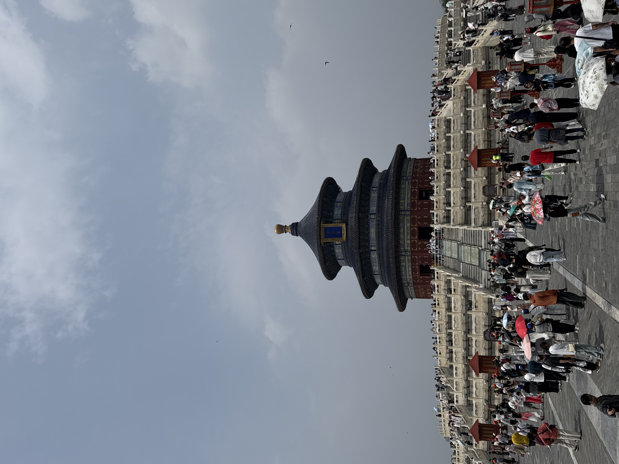Early morning scenes documented at Beijing's Temple of Heaven