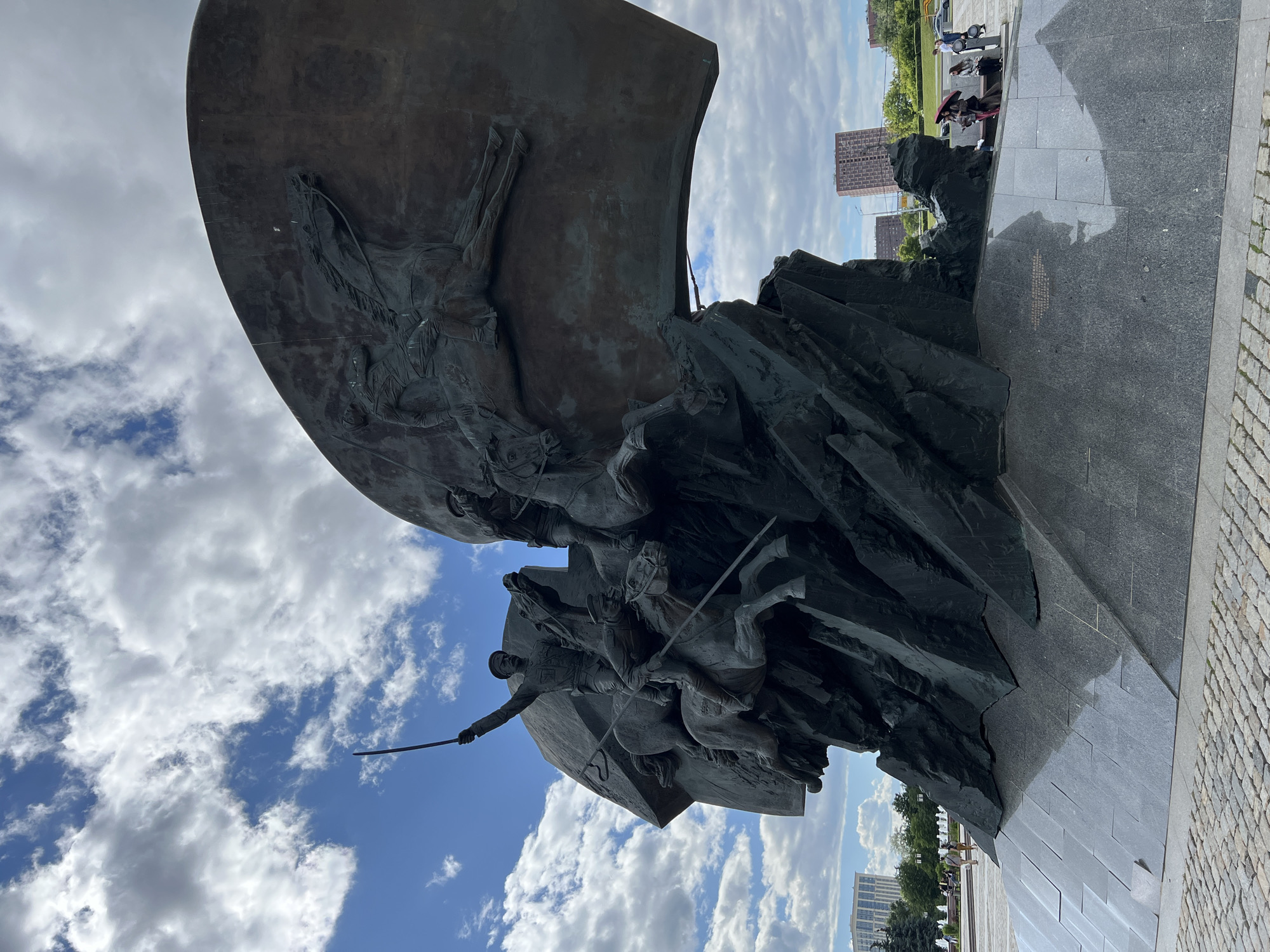Afternoon at Victory Park: Moscow's monuments and memorials