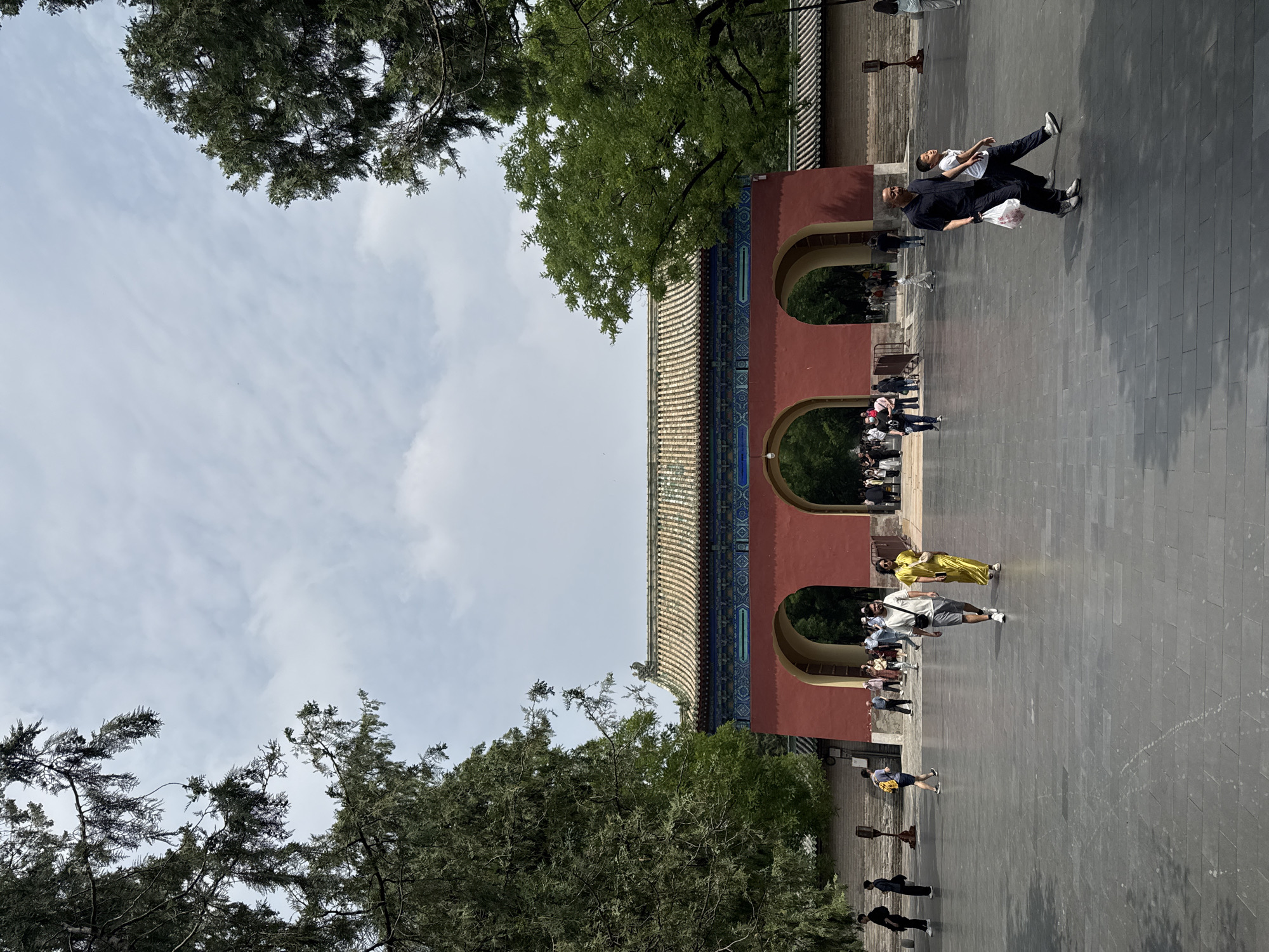 Early morning scenes captured at traditional Beijing park complex